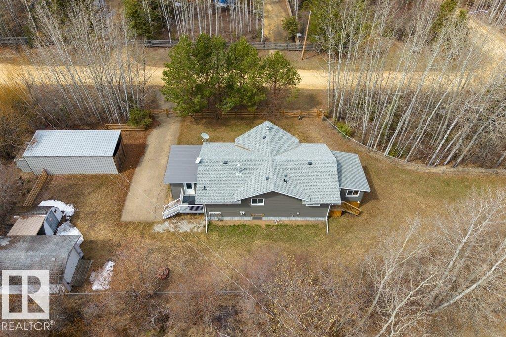 1651 LAKEVIEW LN — photo 38