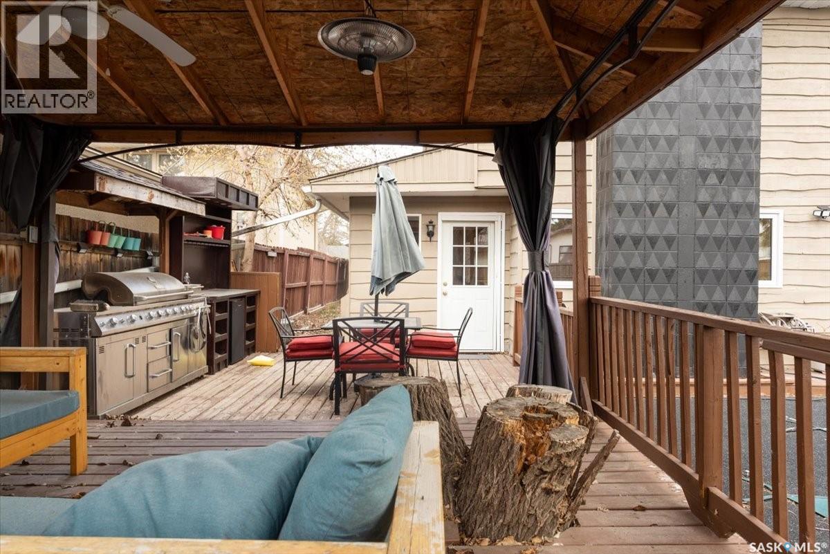 182 Lincoln DRIVE - 33