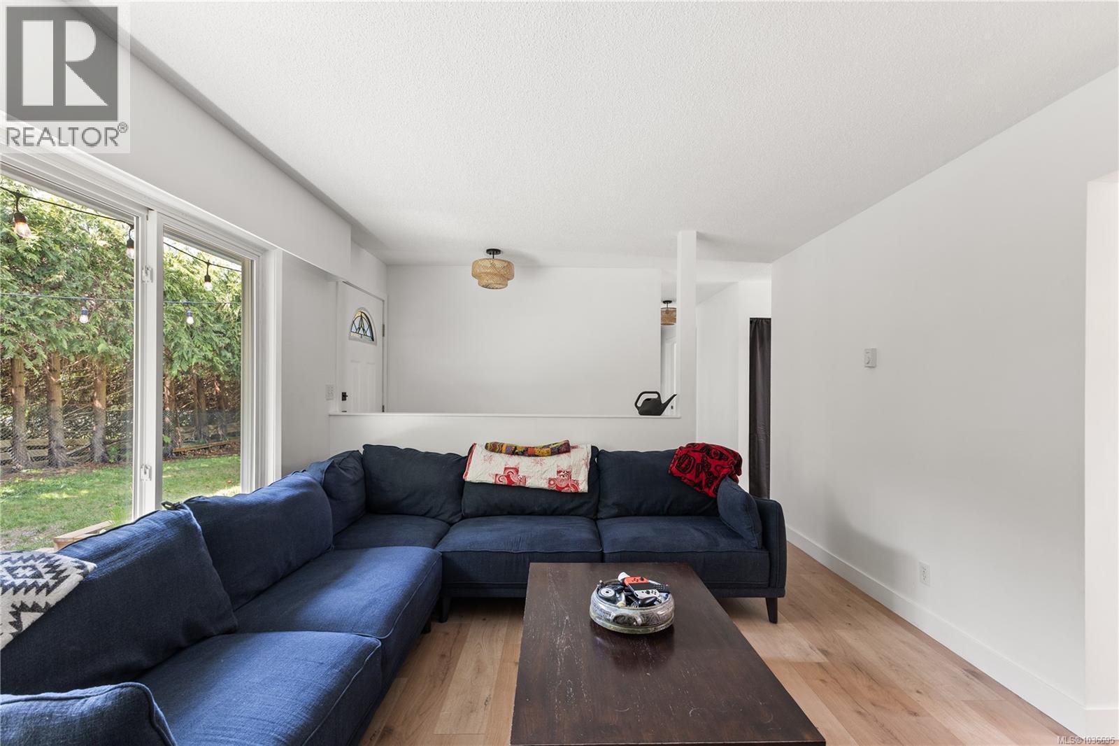 3988 Craig Rd - 10