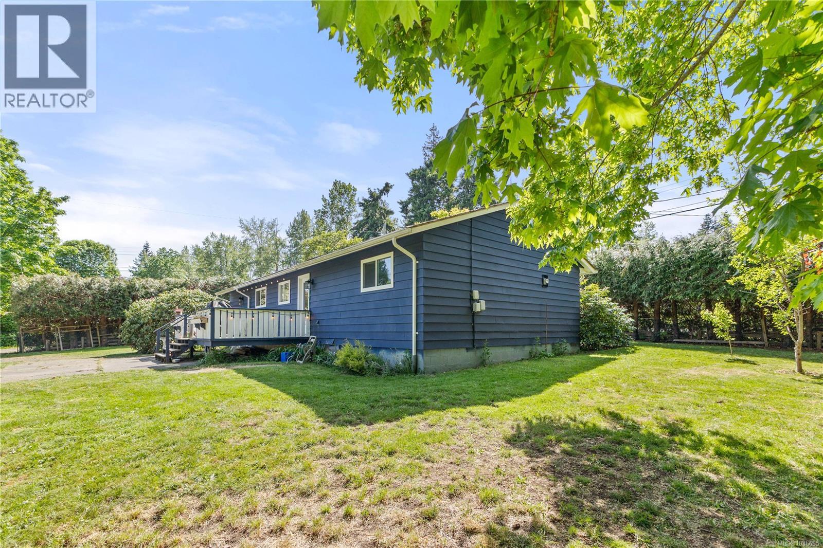 3988 Craig Rd - Image 2