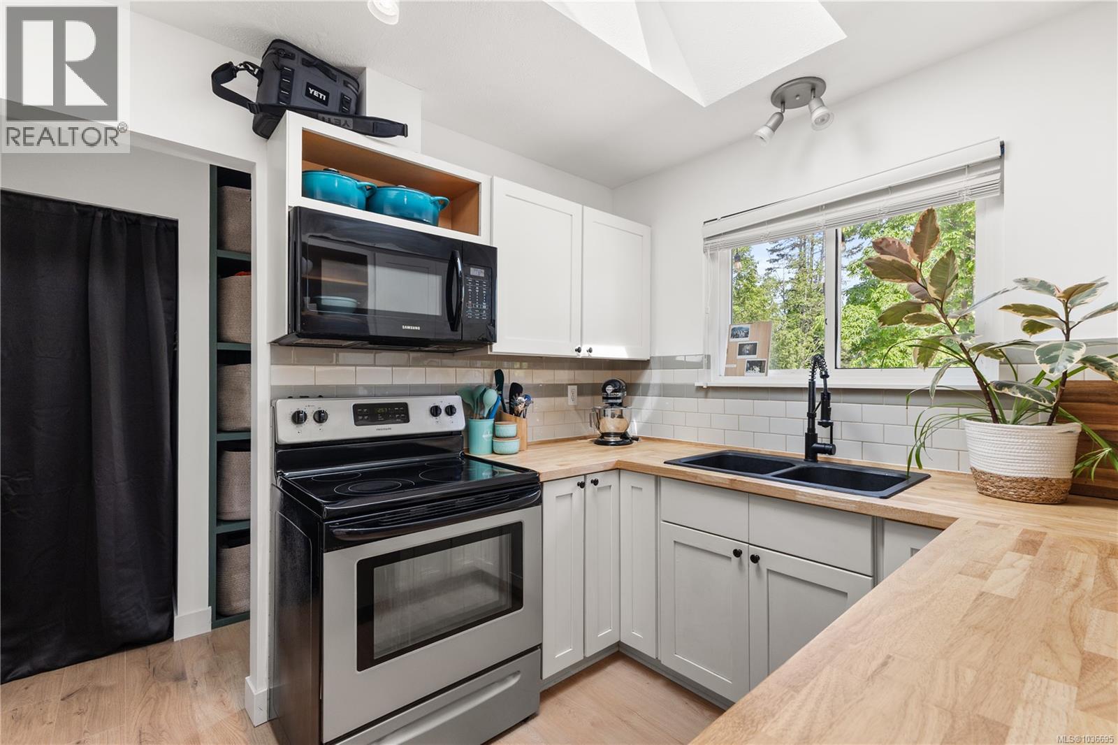 3988 Craig Rd - 4