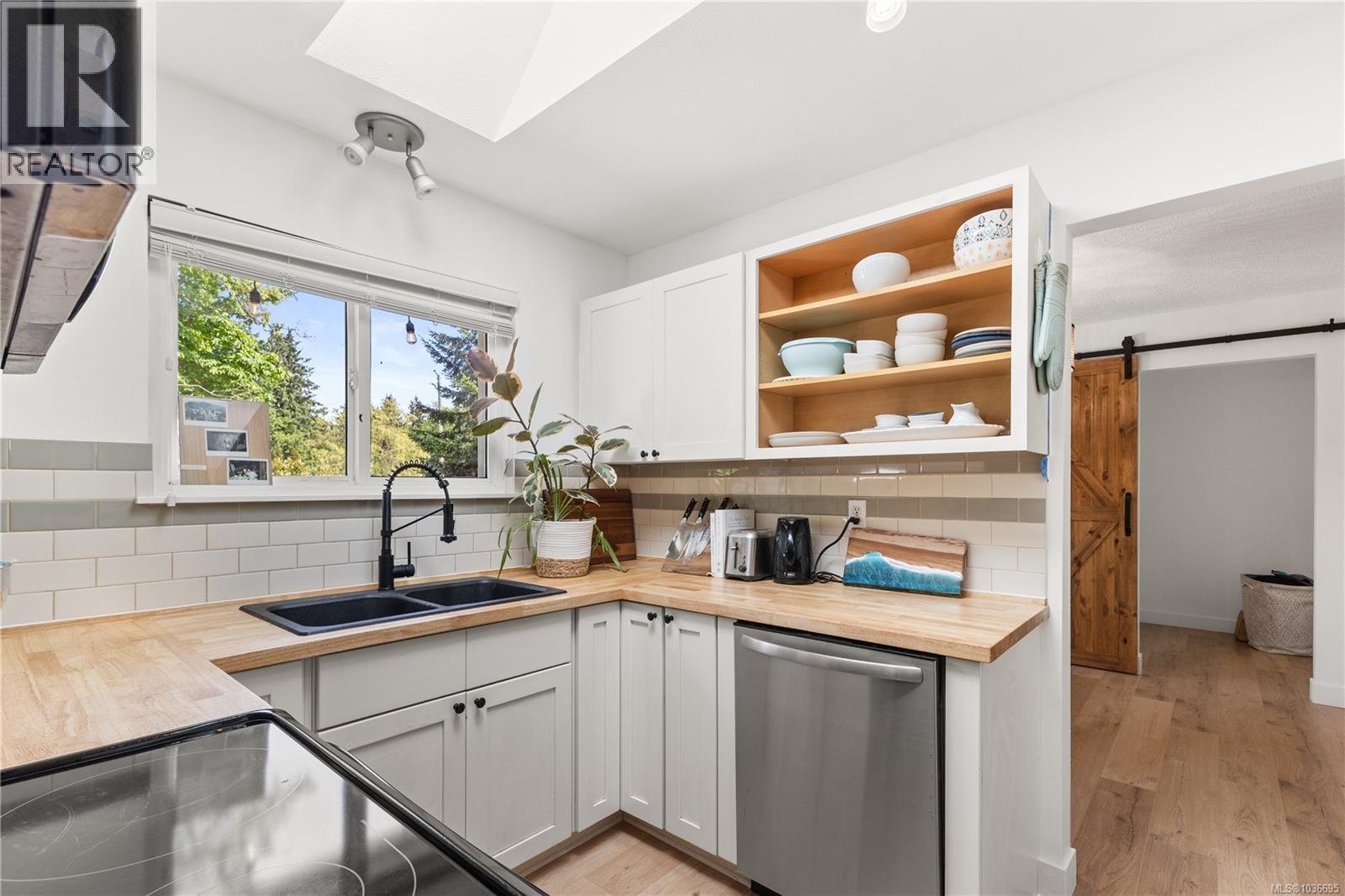 3988 Craig Rd - 7