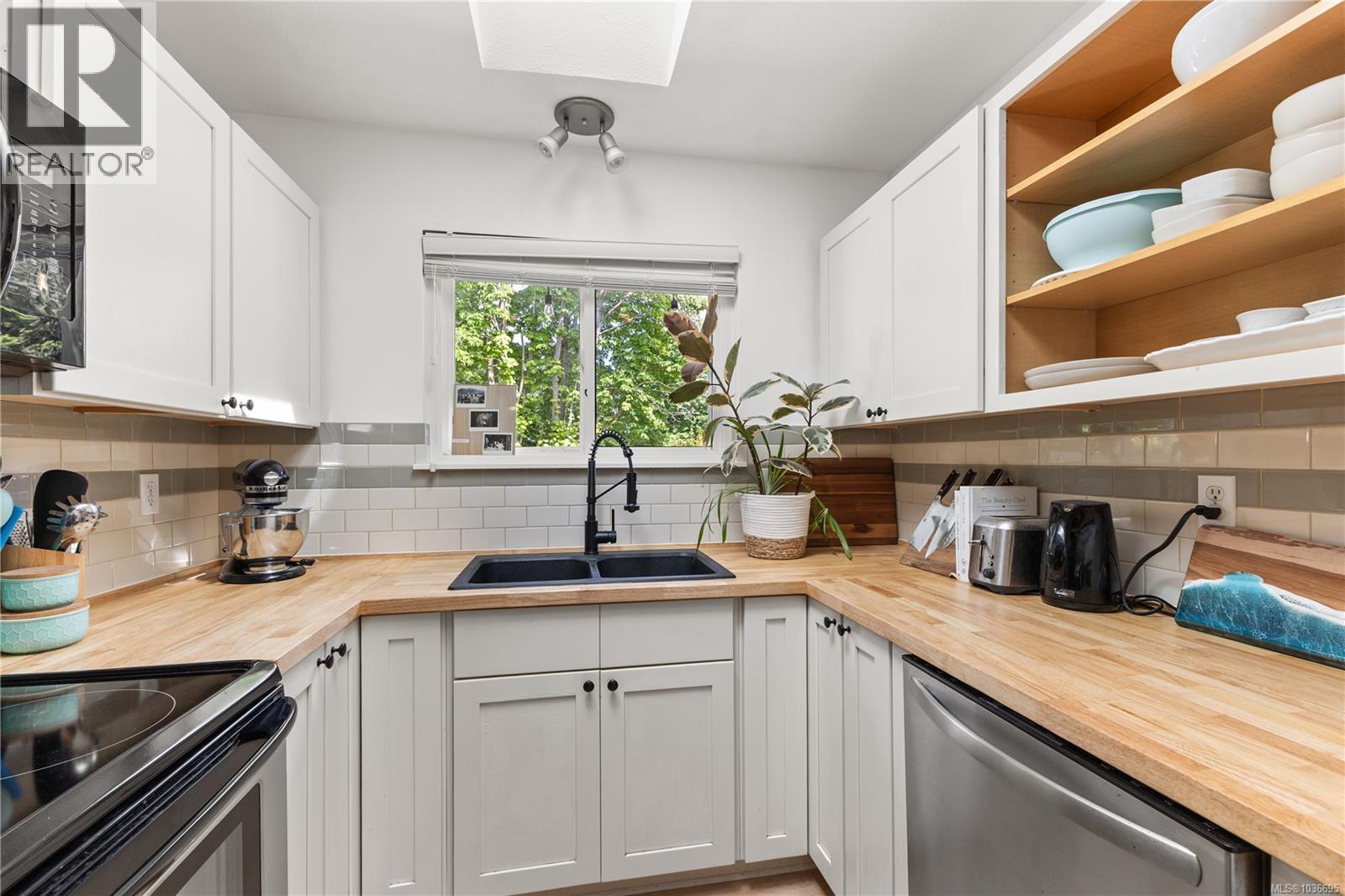 3988 Craig Rd - 8