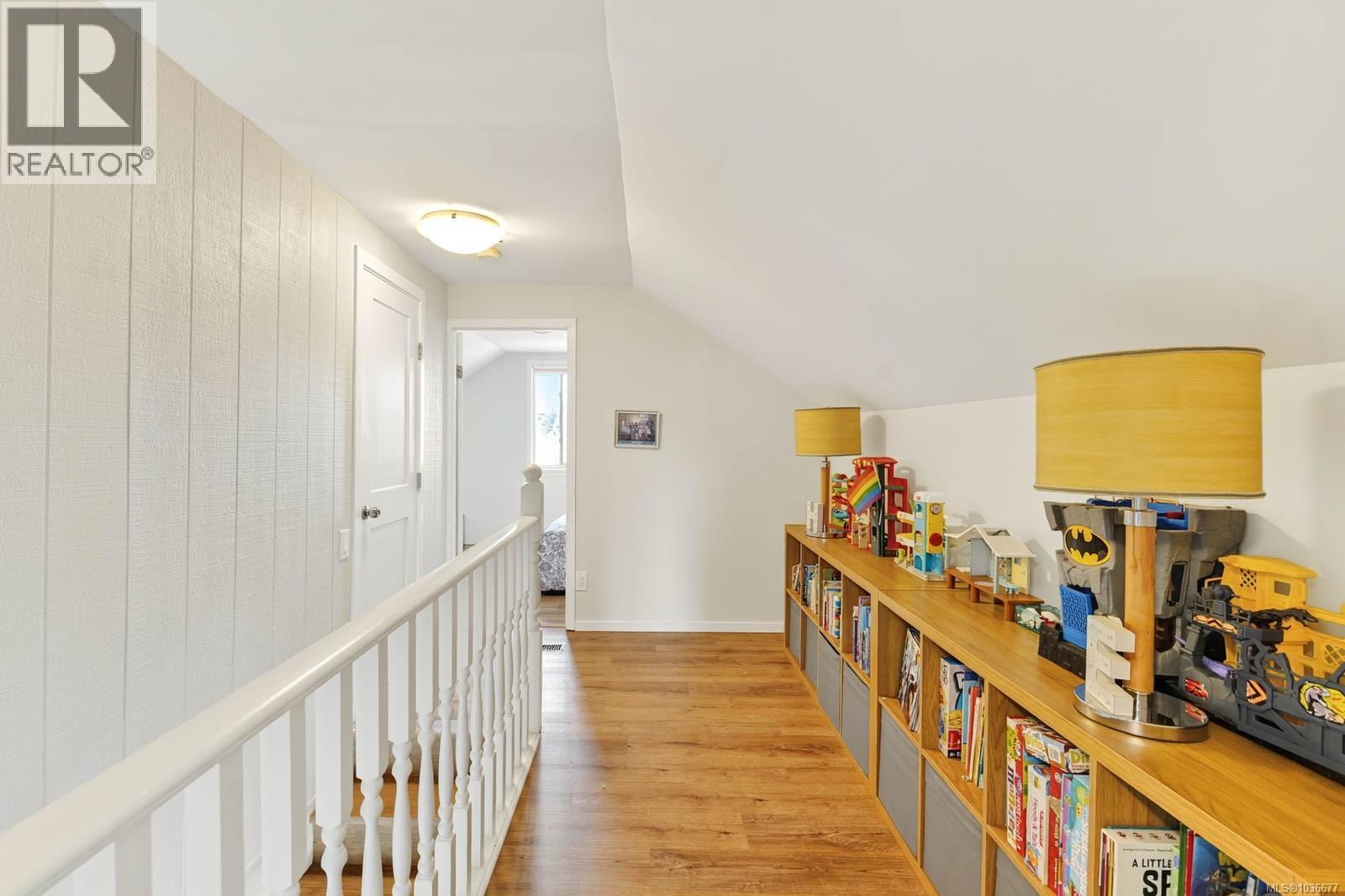 4703 Strathern St - 24