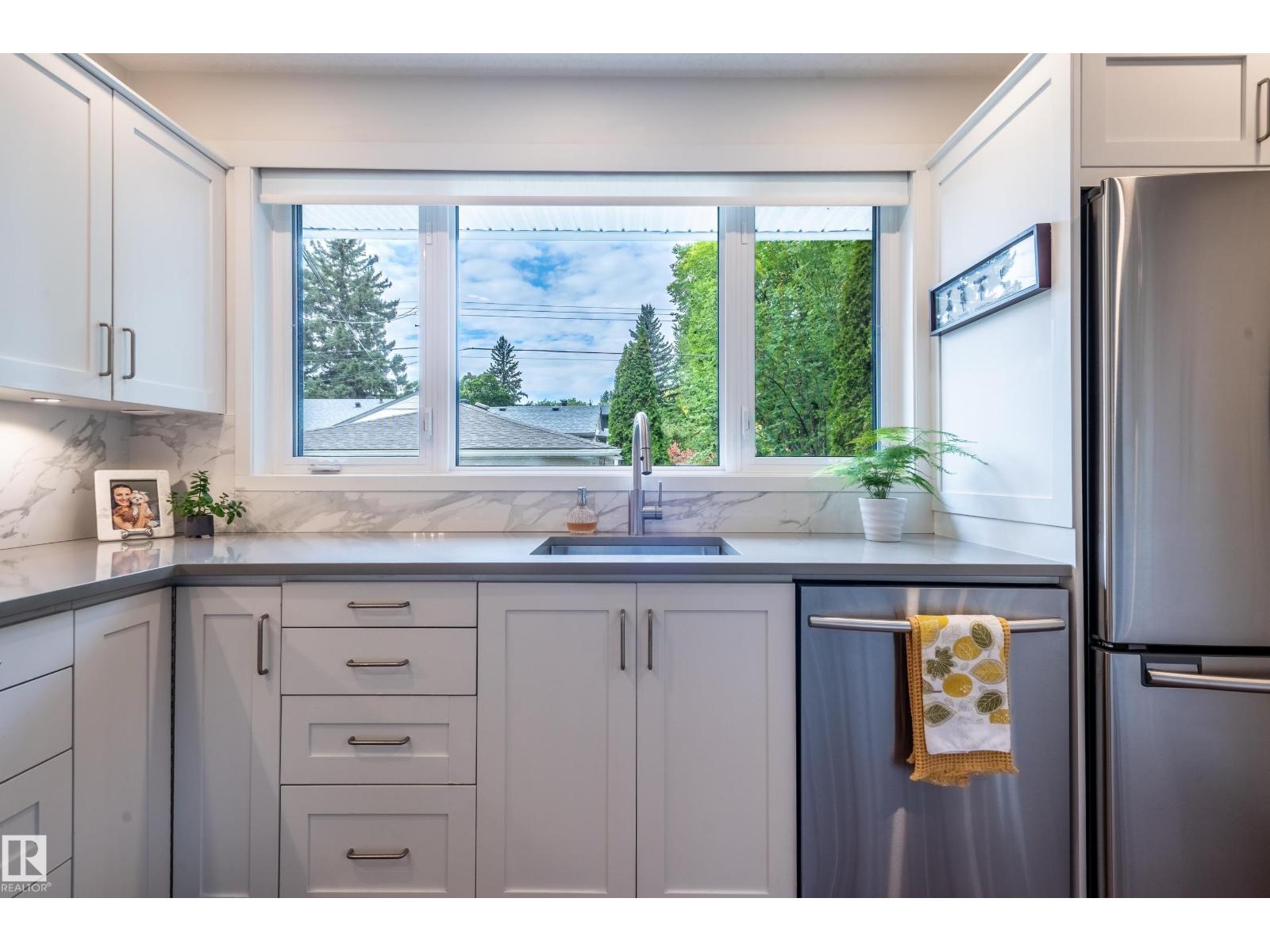 14604 92A AV NW - 17