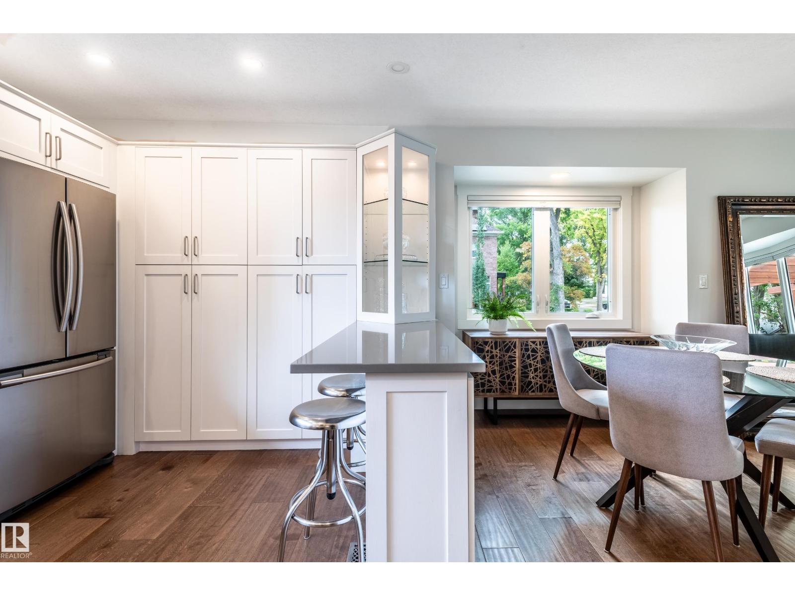 14604 92A AV NW - 18