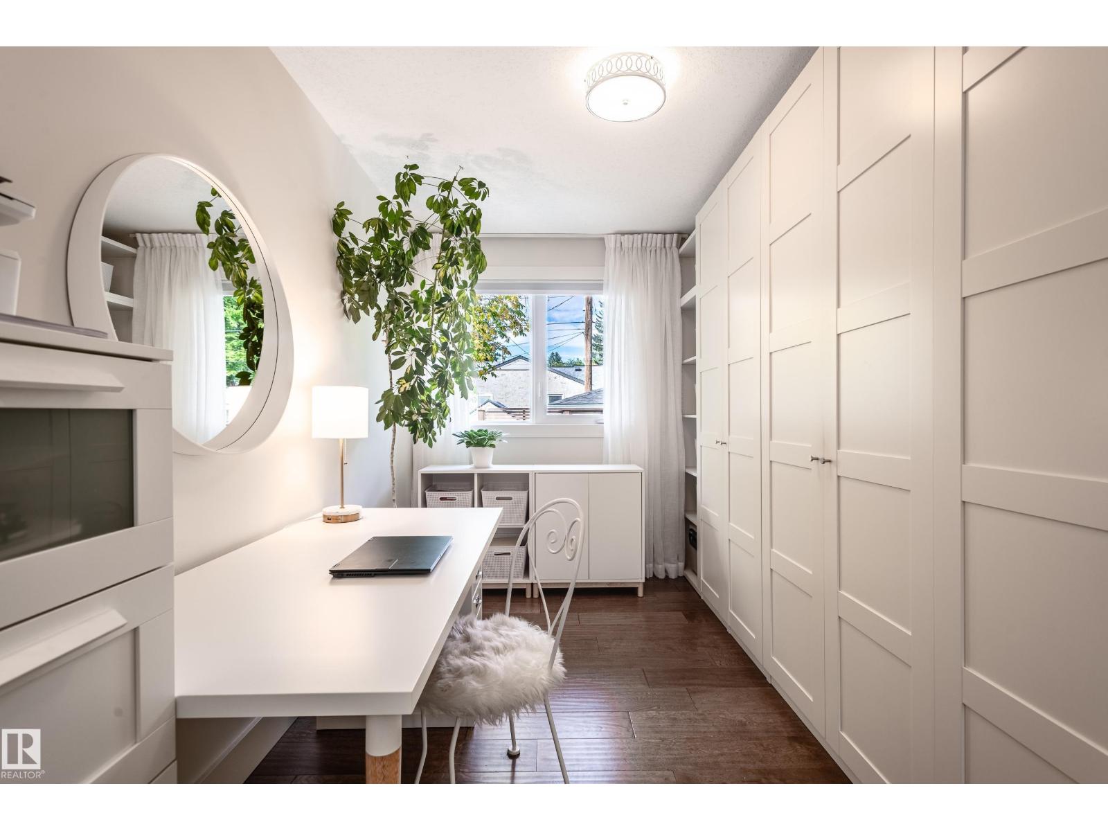 14604 92A AV NW - 32