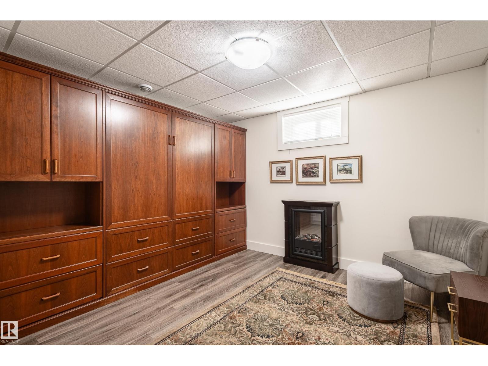 14604 92A AV NW - 45