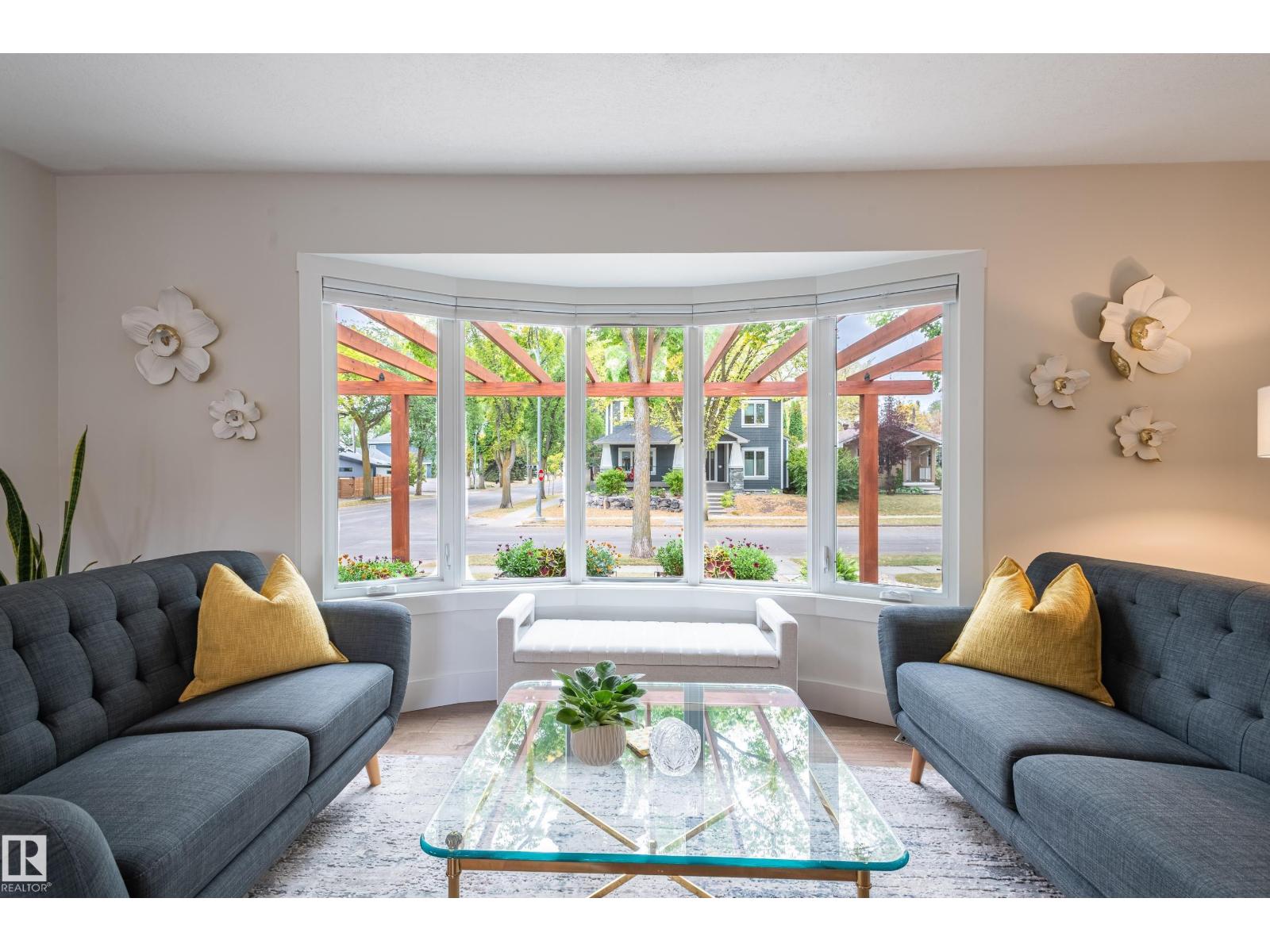 14604 92A AV NW - 9
