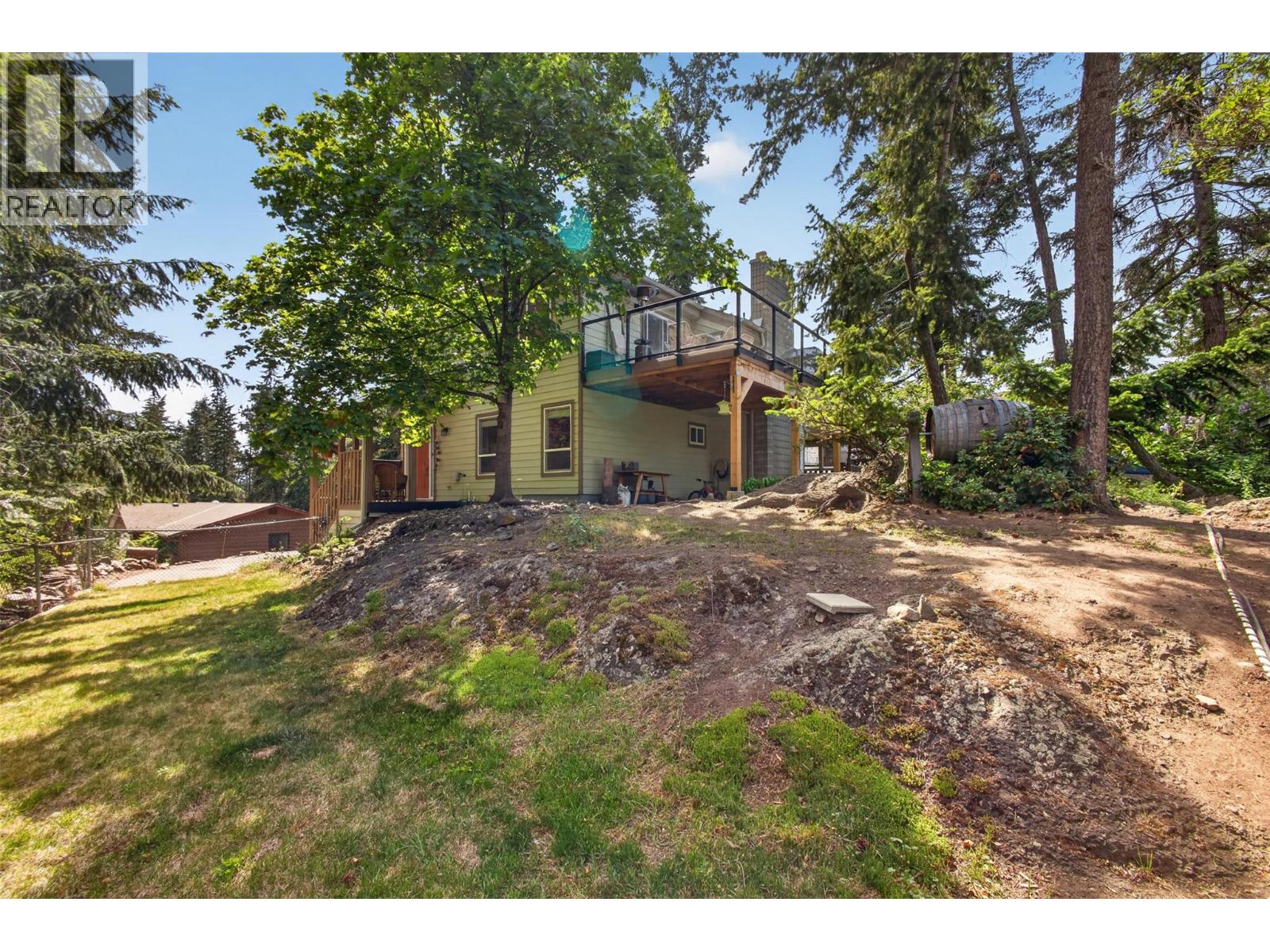 442 Clifton Road N - 50