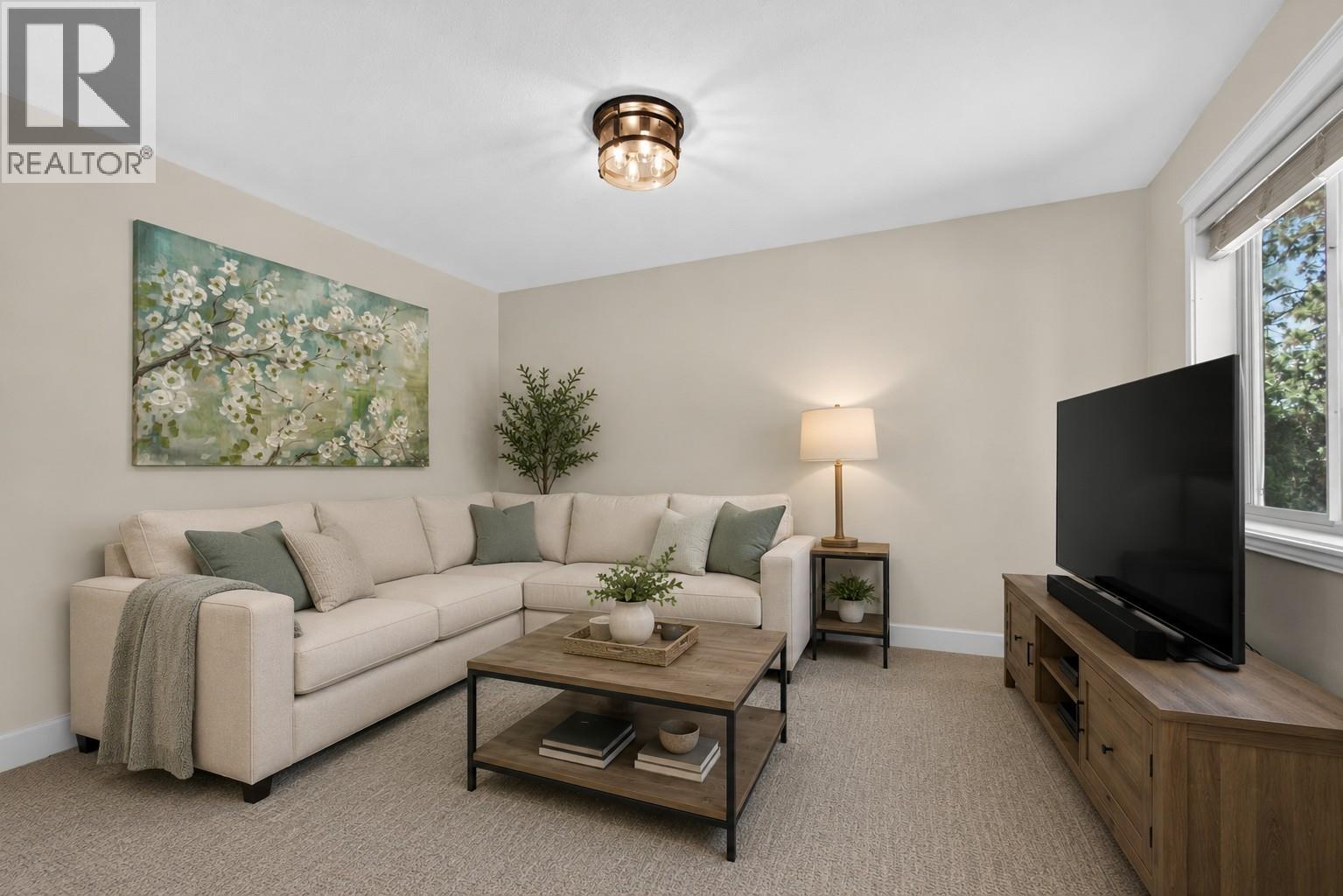  2131 Shannon Way, West Kelowna