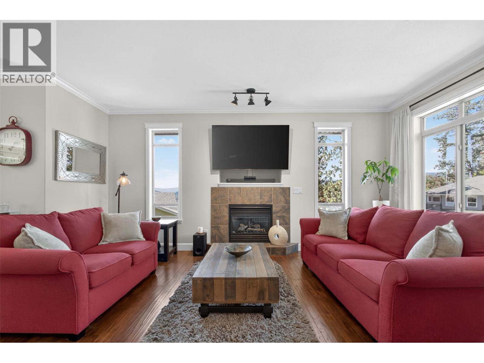  2131 Shannon Way, West Kelowna