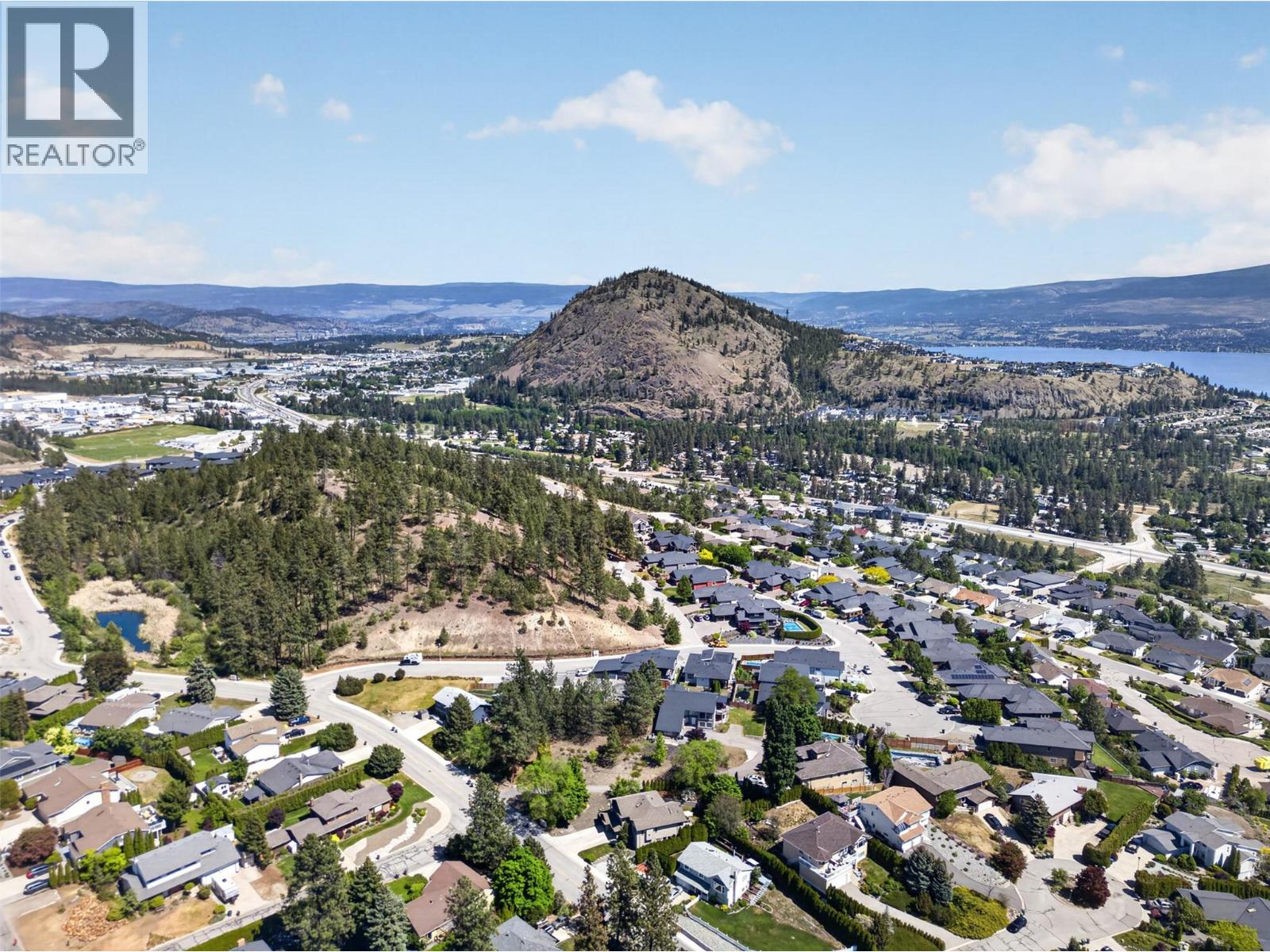  2131 Shannon Way, West Kelowna