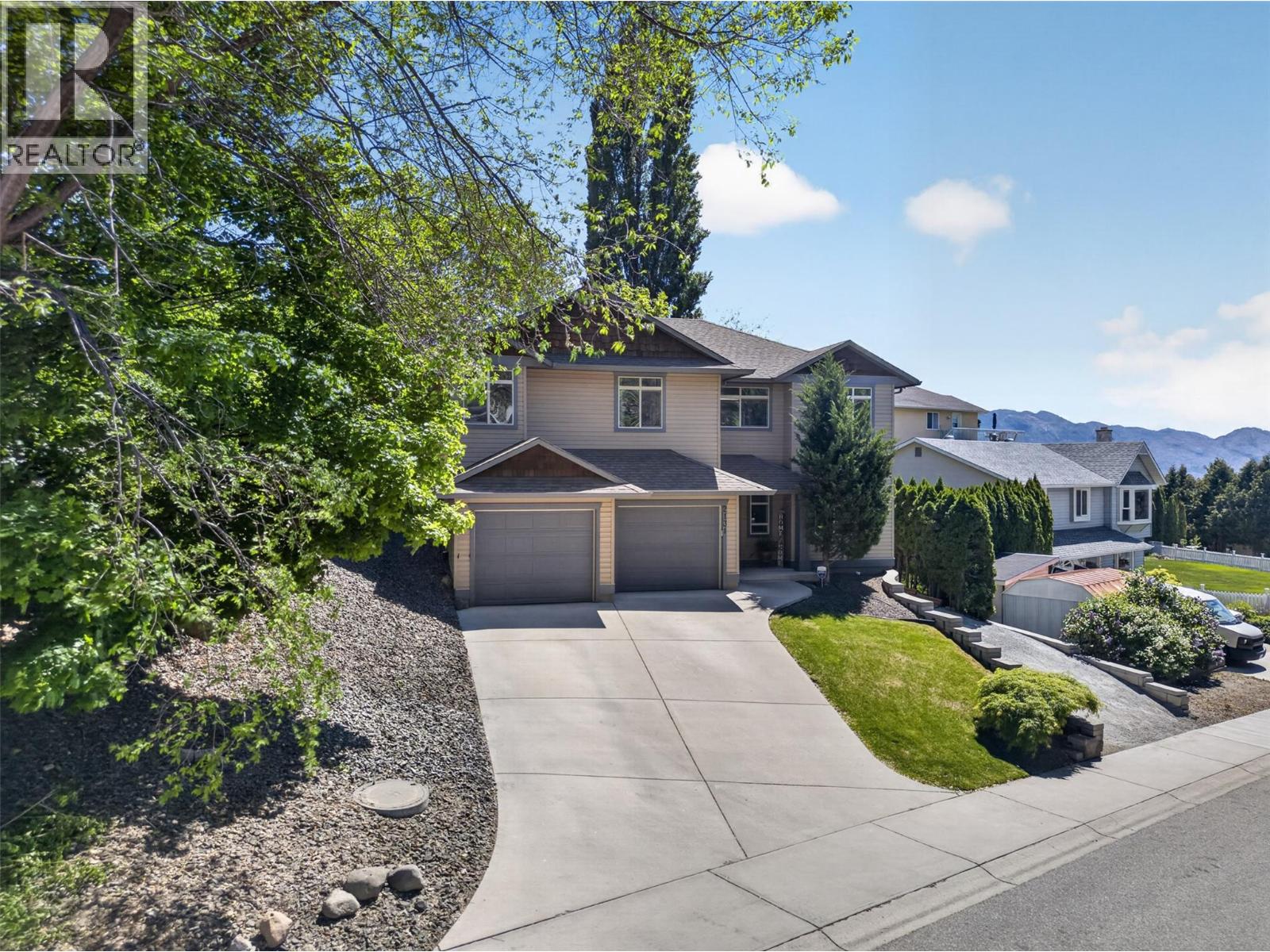  2131 Shannon Way, West Kelowna