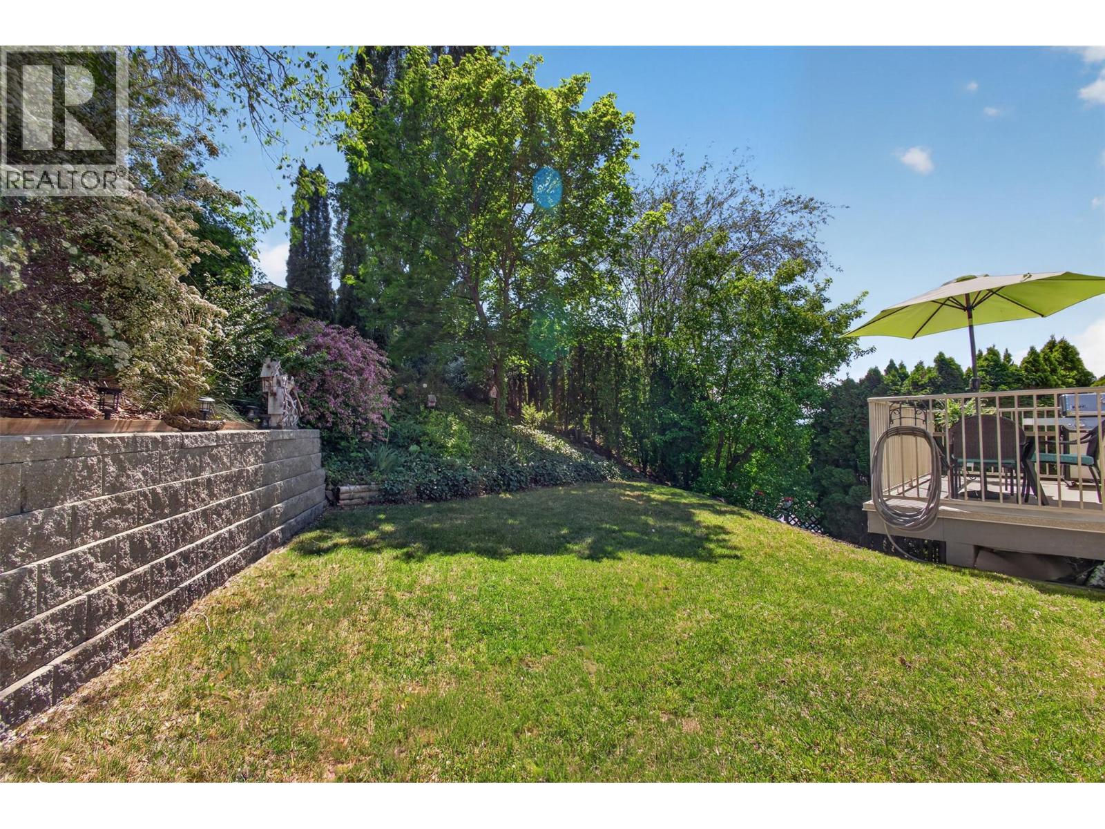  2131 Shannon Way, West Kelowna