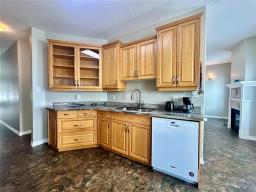 108 Johnson's Point Road, Clearwater Lake, MB R9A1K2 Photo 12