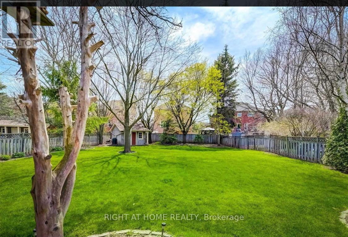 236 MCCAFFREY ROAD S - 40