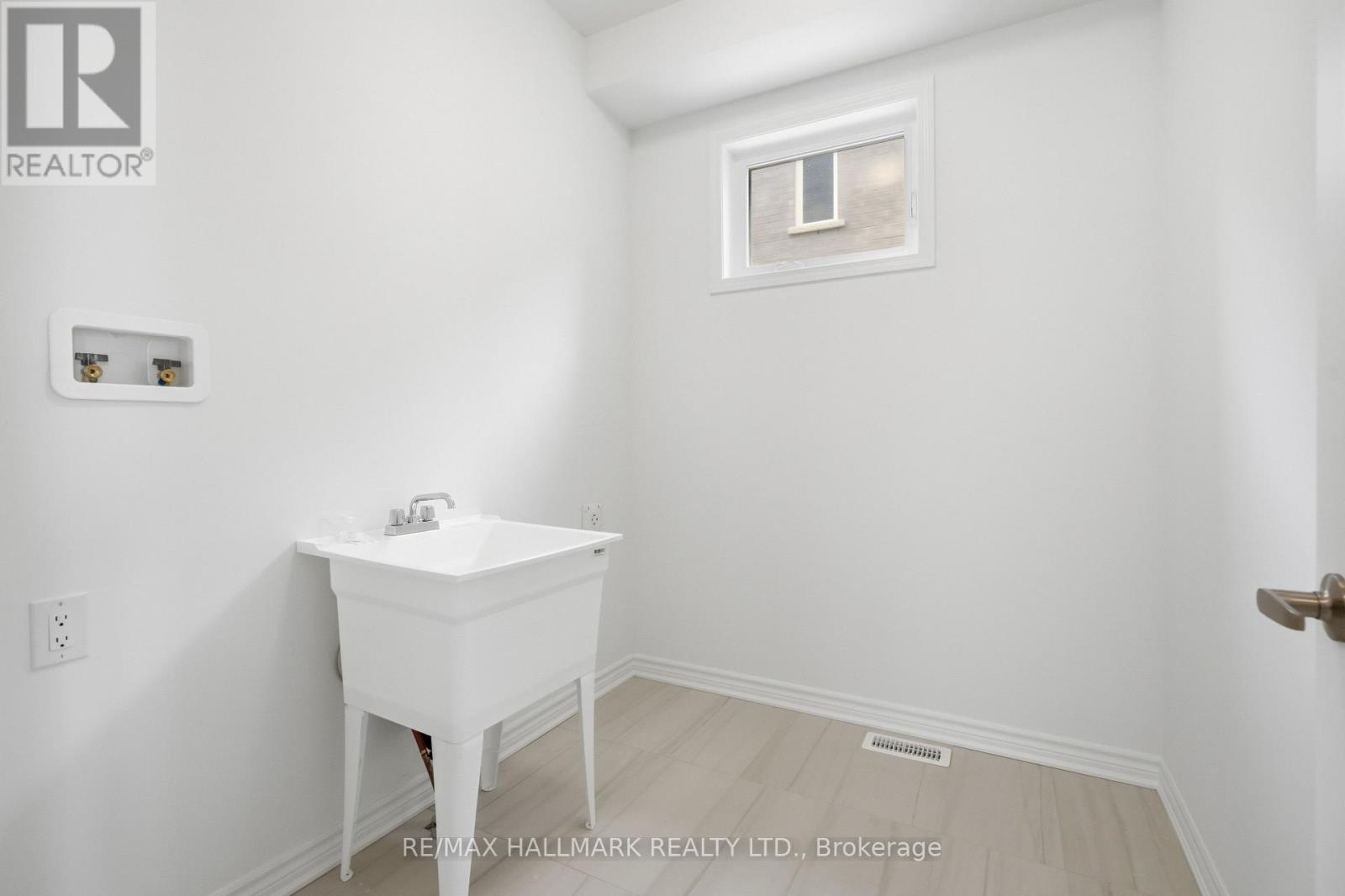 3065 IRETON STREET - 18