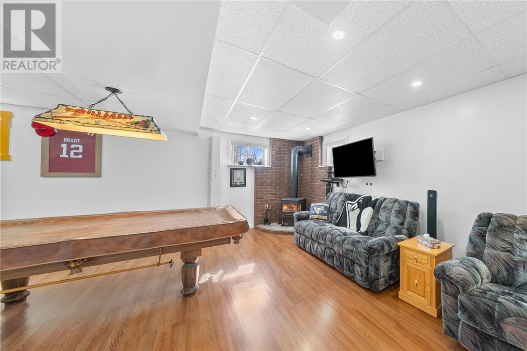 22 Paiement Court, Sturgeon Falls, Ontario, P2B3E4 — Photo 4