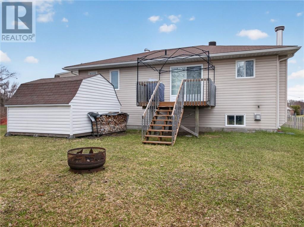 22 Paiement Court, Sturgeon Falls, Ontario, P2B3E4 — Photo 28