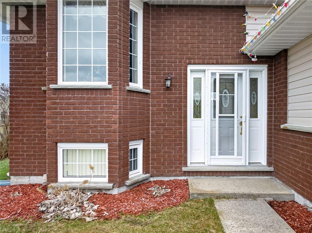 22 Paiement Court, Sturgeon Falls, Ontario, P2B3E4 — Photo 18