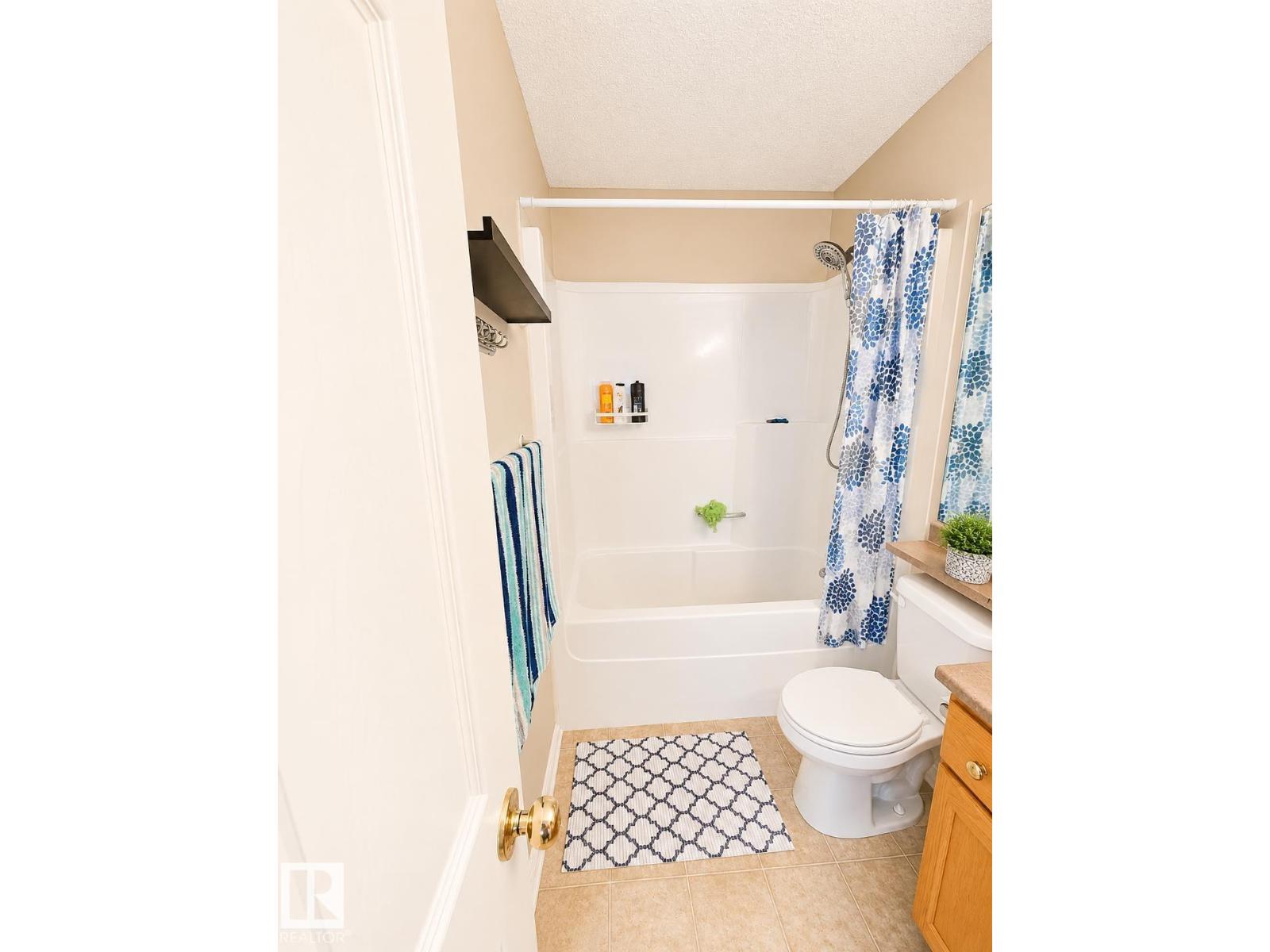704 83 ST SW — photo 8