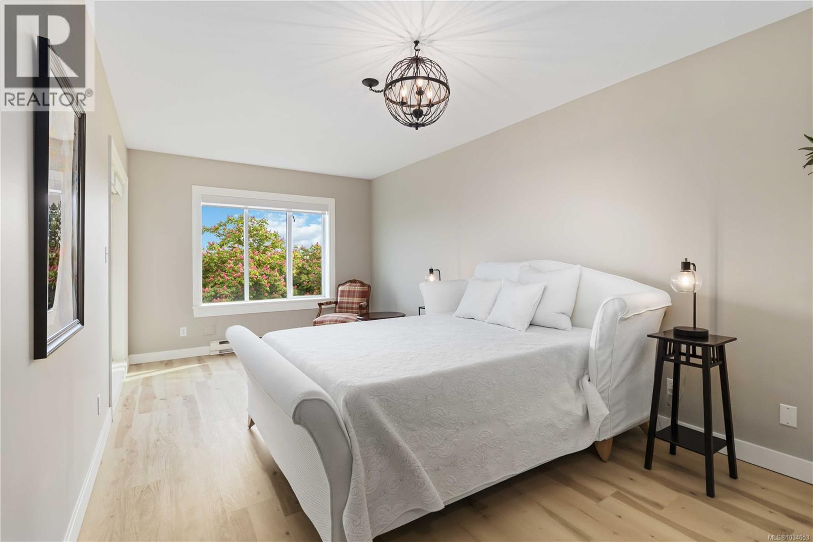 303 50 Songhees Road, Victoria