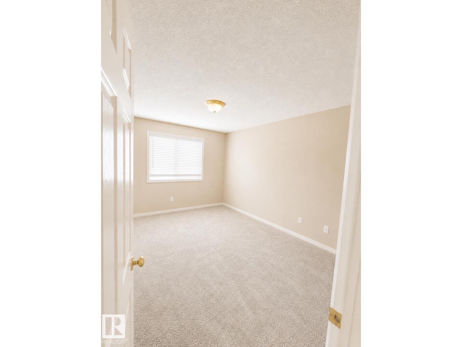 704 83 ST SW — photo 12