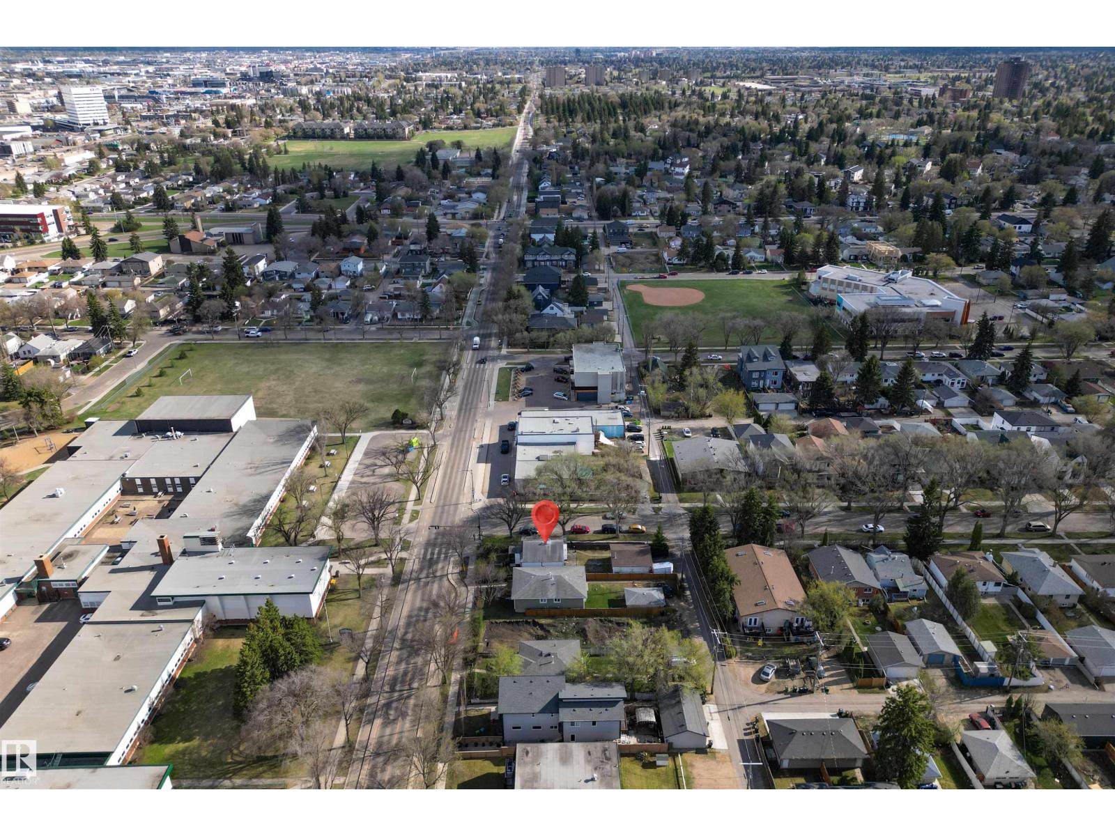 6402 106 ST NW NW - 36