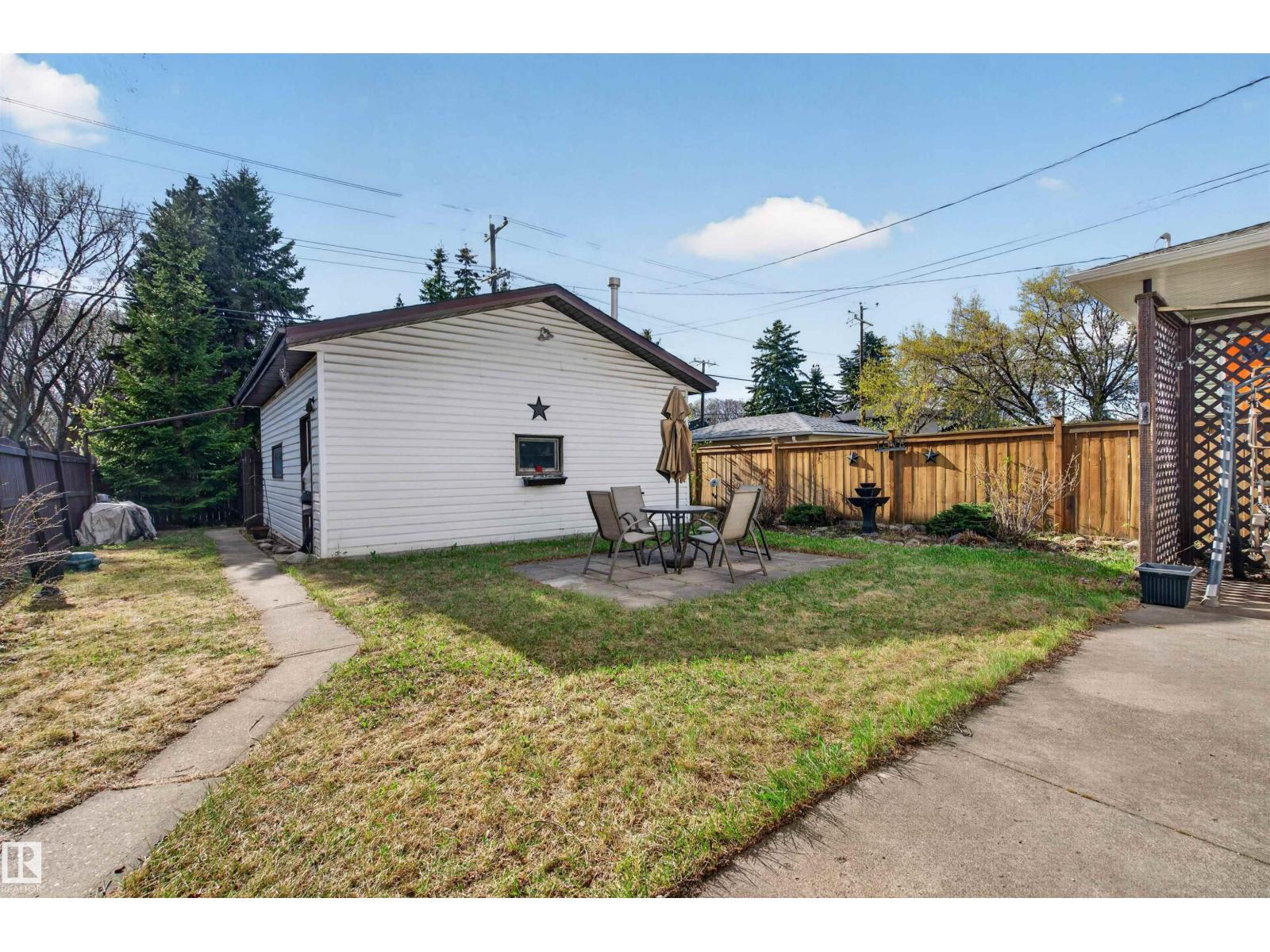 6402 106 ST NW NW - 26