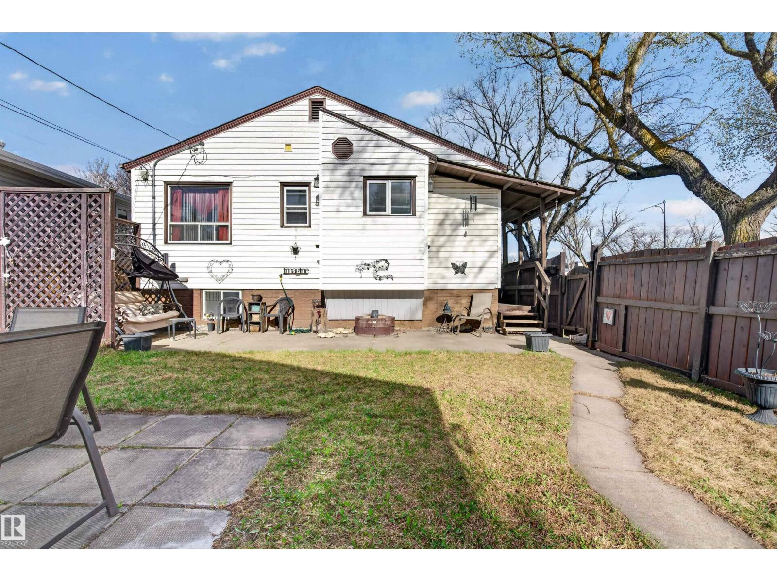 6402 106 ST NW NW - 25