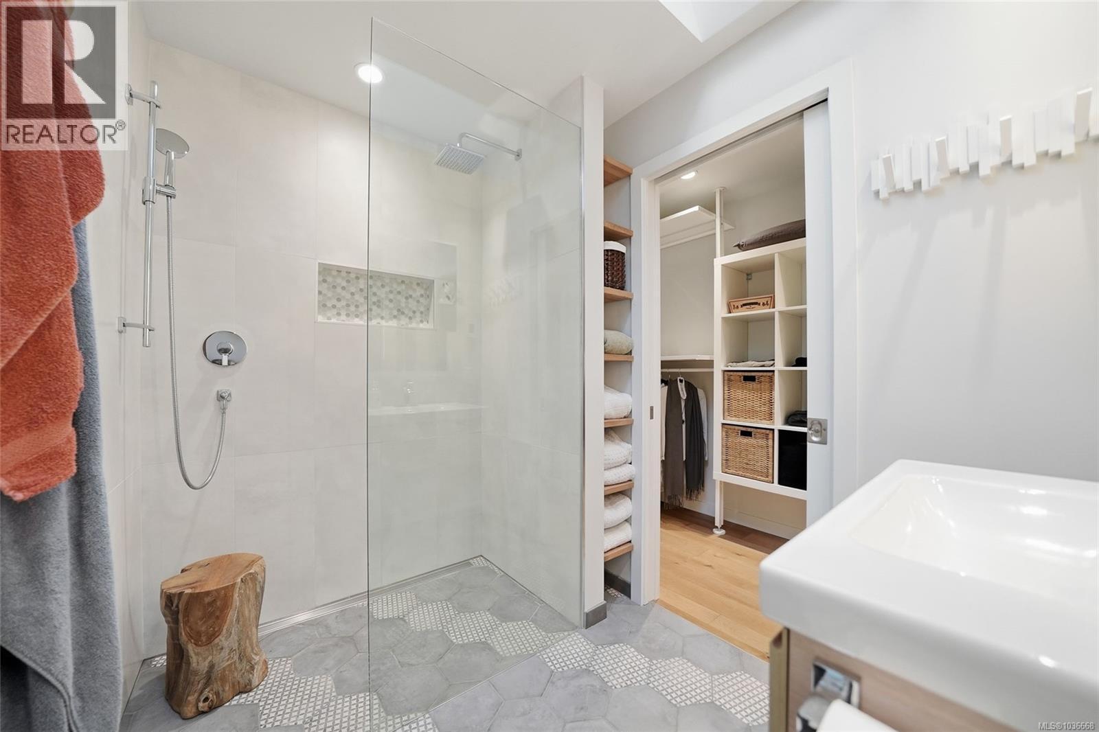 2399 Chain Way - 41