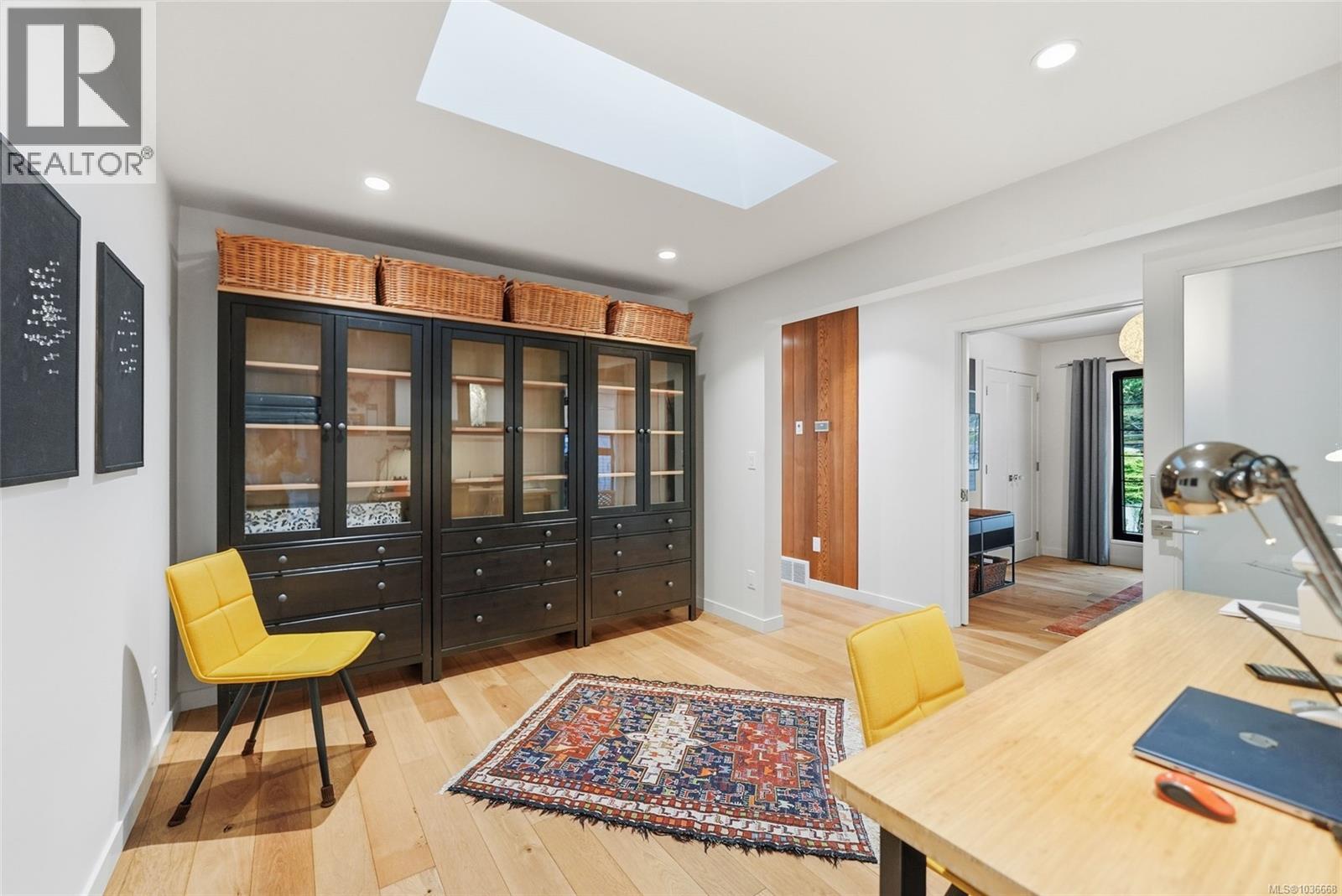 2399 Chain Way - 44