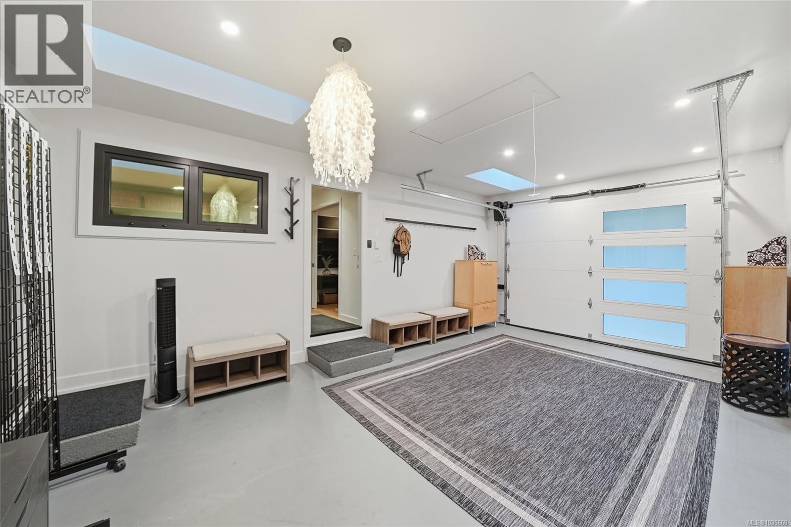 2399 Chain Way - 48