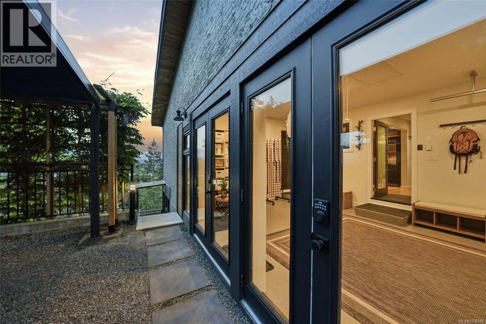 2399 Chain Way - 50