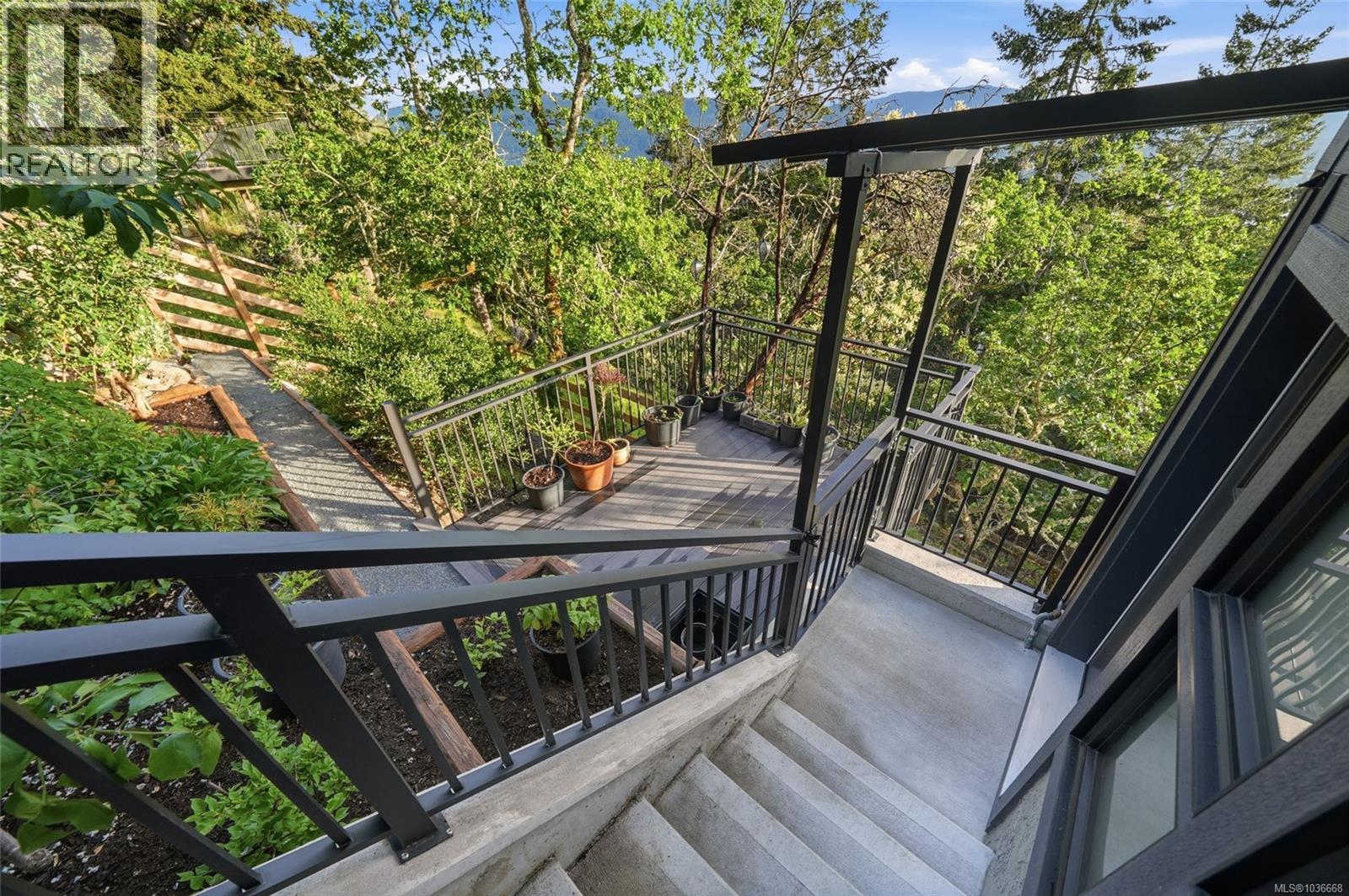 2399 Chain Way - 66
