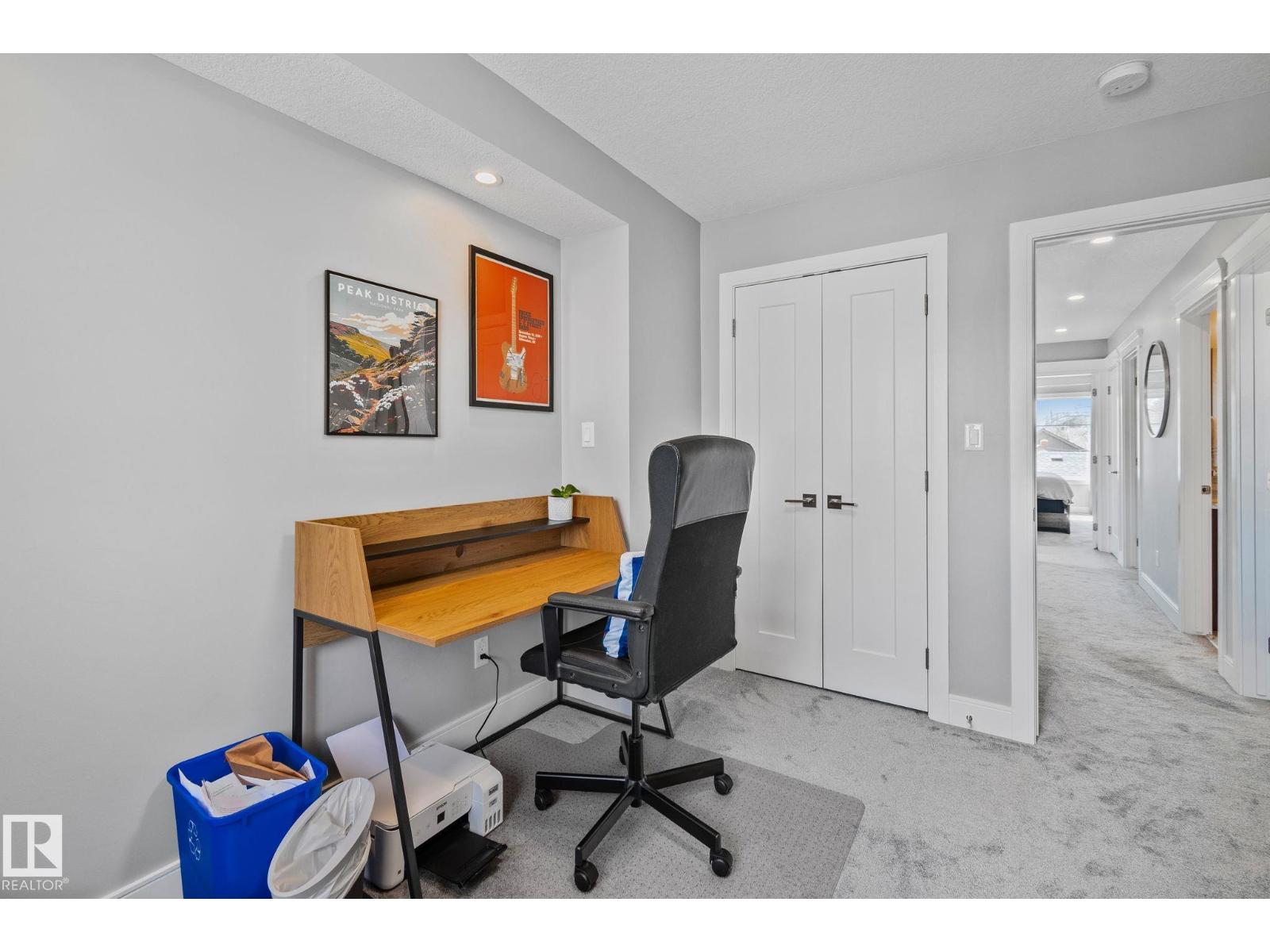 9855 79 AV NW - 43