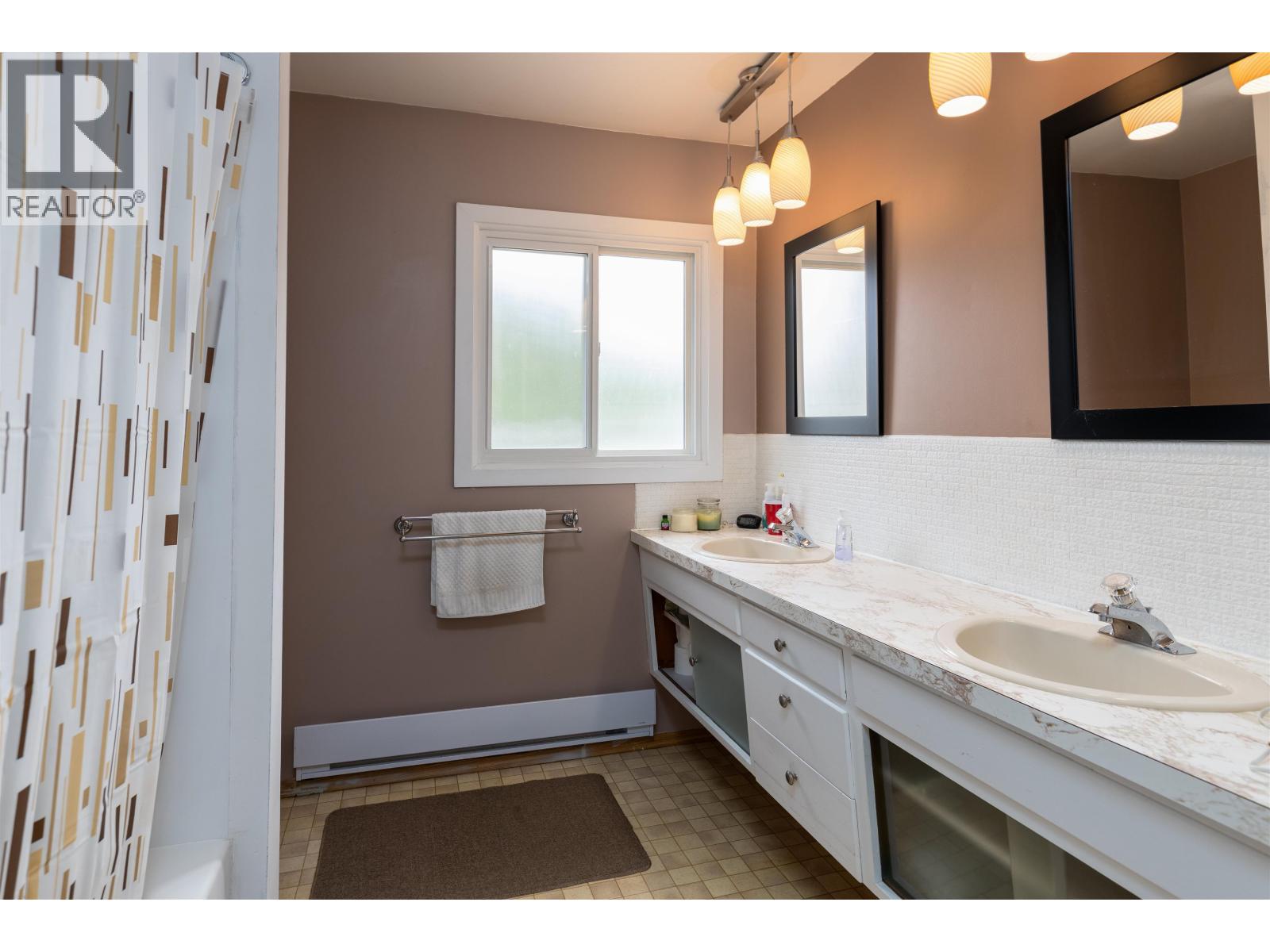 2214 EVERGREEN STREET - 9