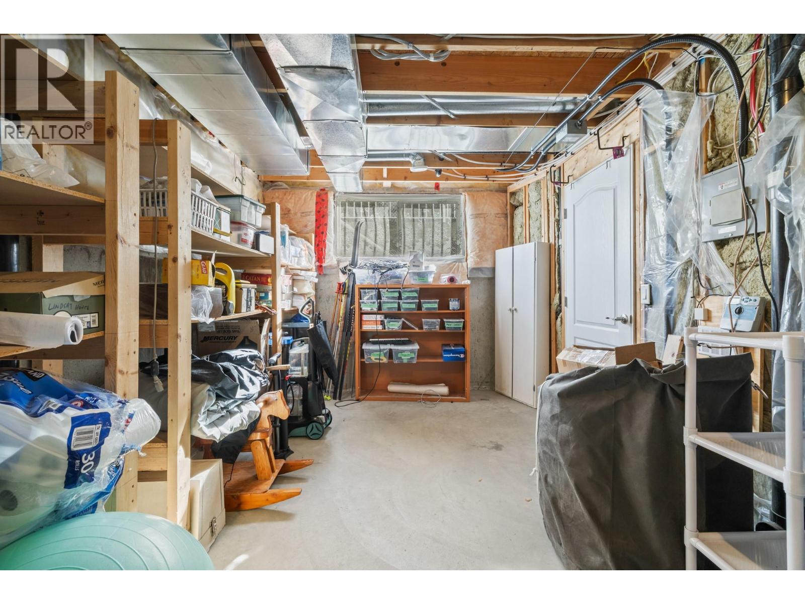 1638 Lindsay Drive - 52