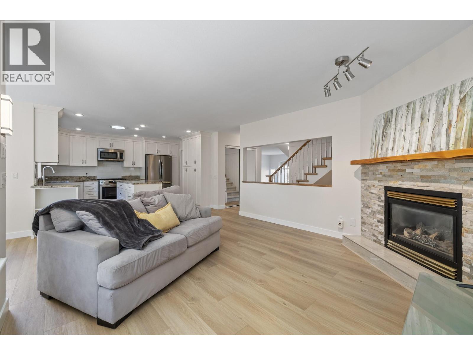 1638 Lindsay Drive, Kelowna
