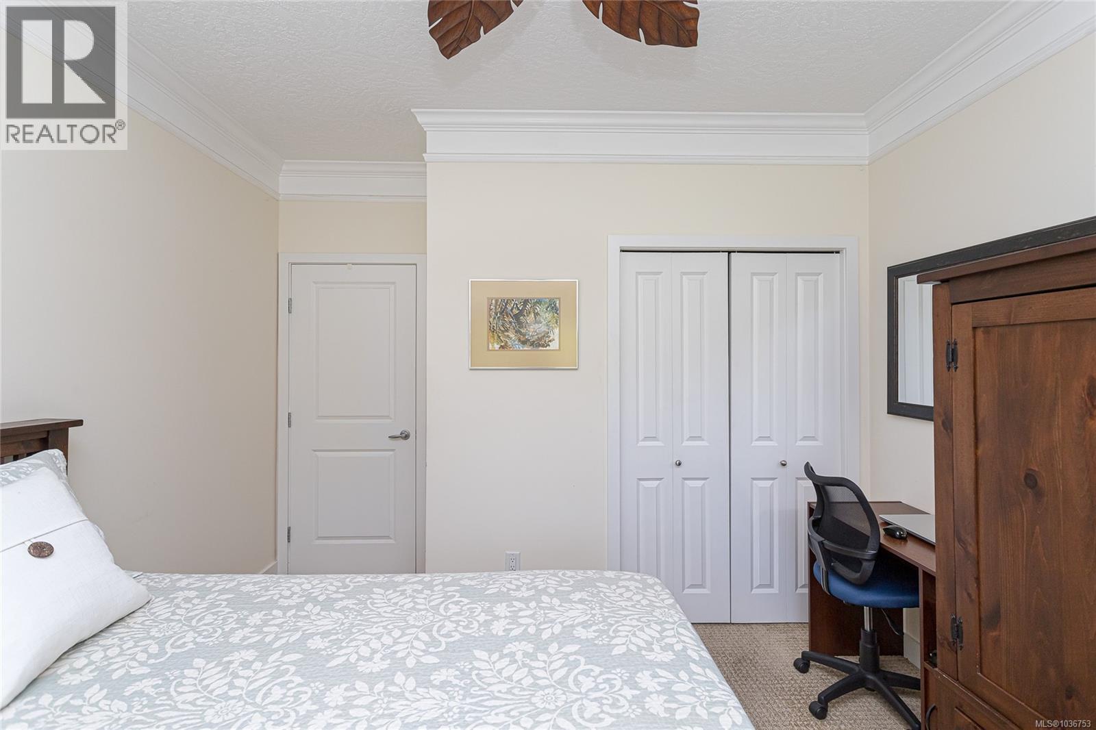 104D 1115 Craigflower Road, Esquimalt