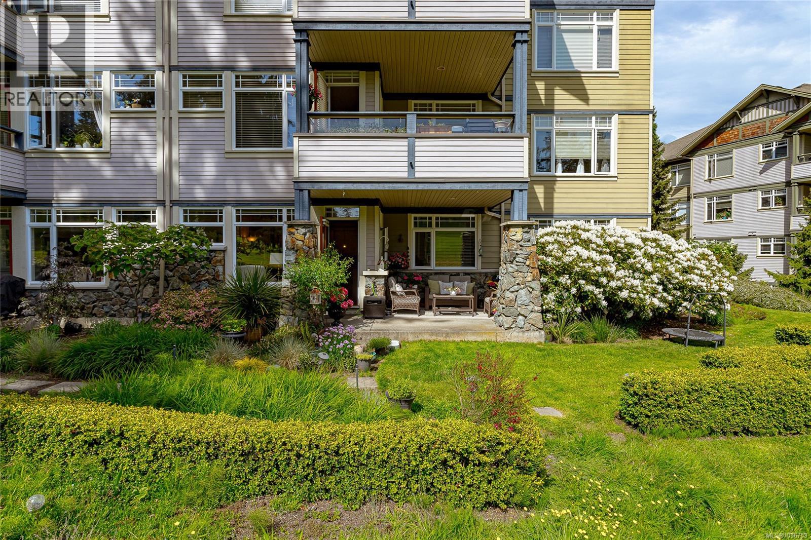 104D 1115 Craigflower Road, Esquimalt