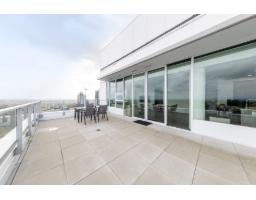 3602 13778 100 Avenue, Surrey, BC V3T0V3 Photo 17