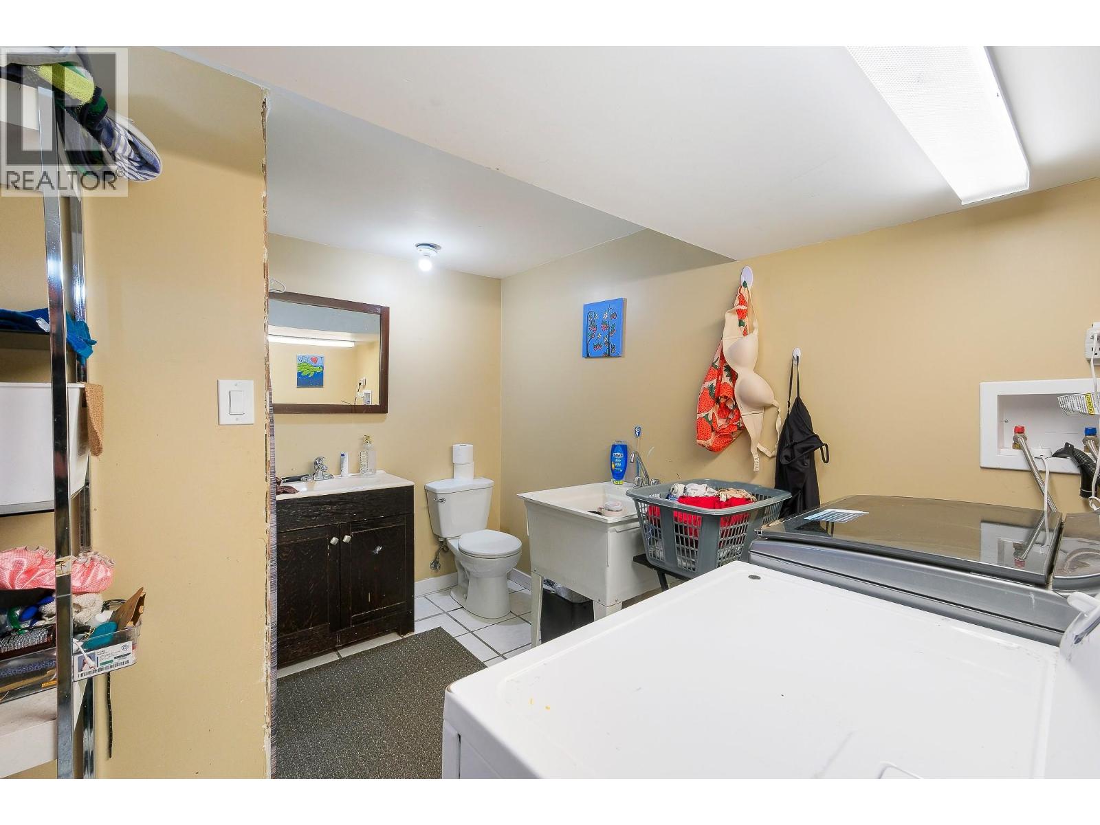  2980 BOUCHERIE Road, West Kelowna