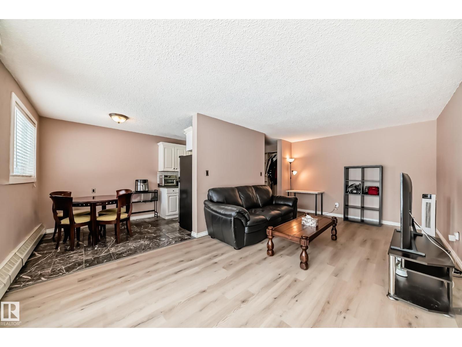 #121 15105 121 ST NW - 9