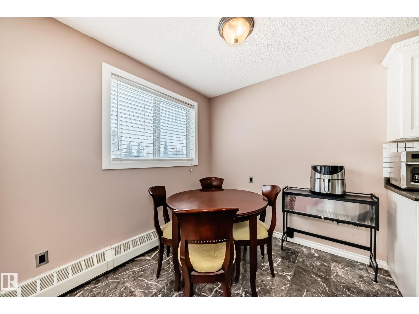 #121 15105 121 ST NW - 18