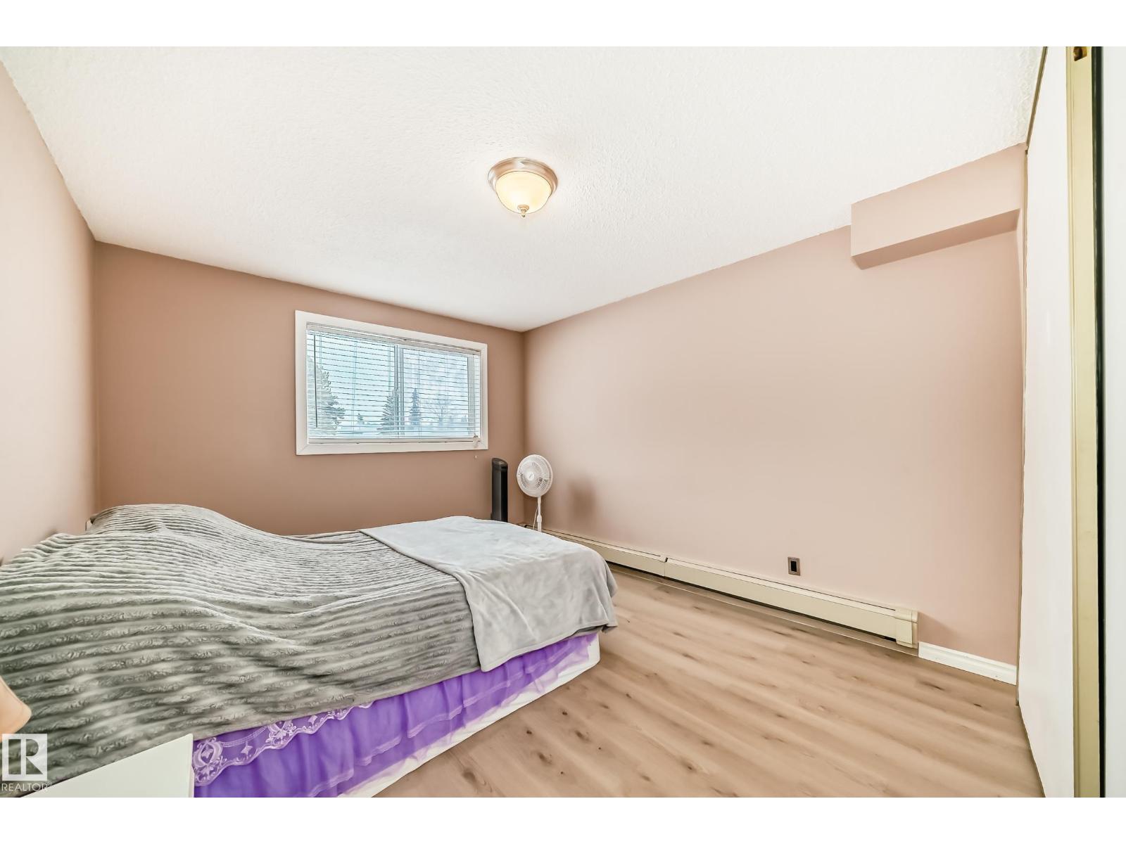 #121 15105 121 ST NW - 20