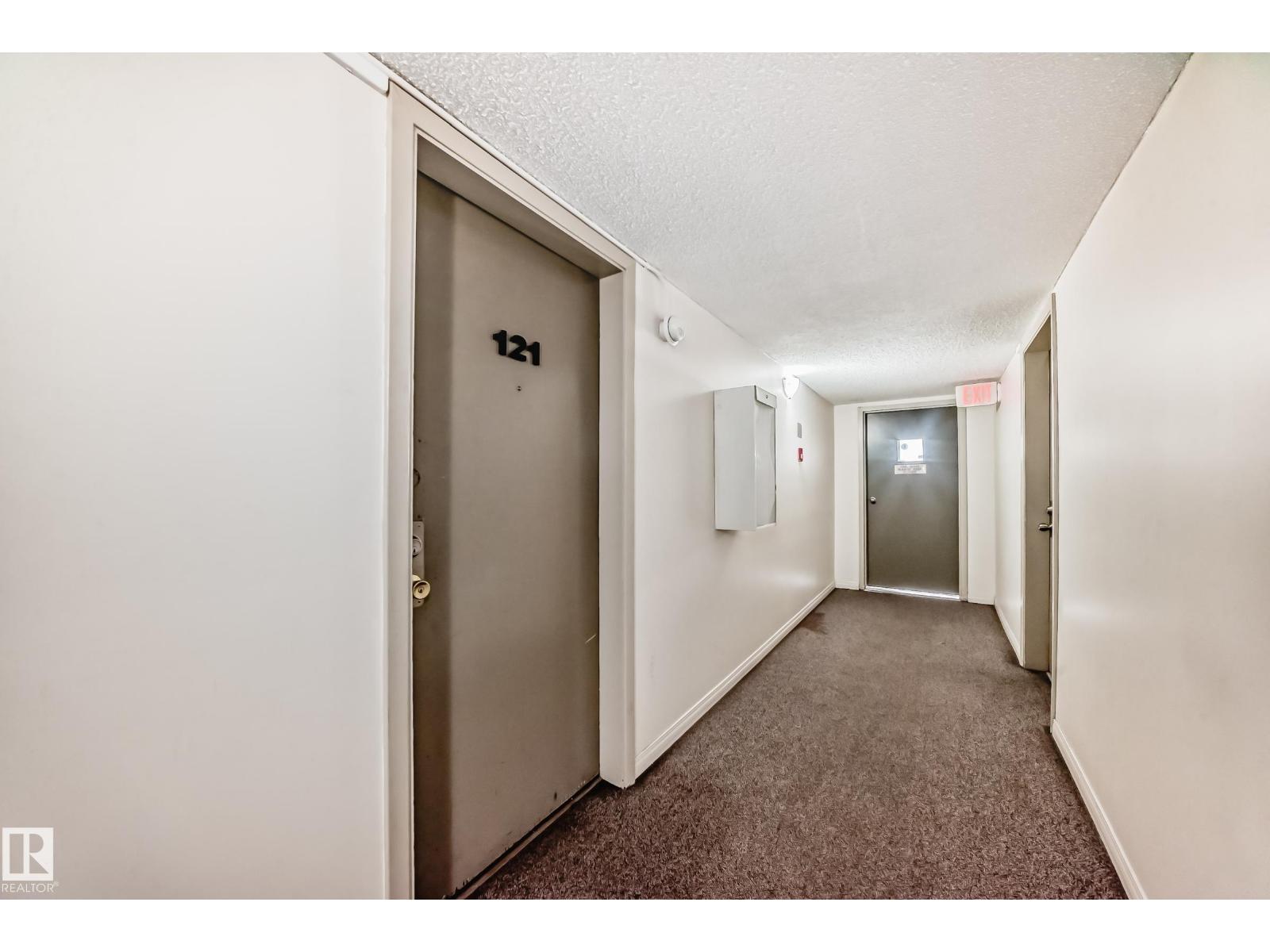 #121 15105 121 ST NW - 32