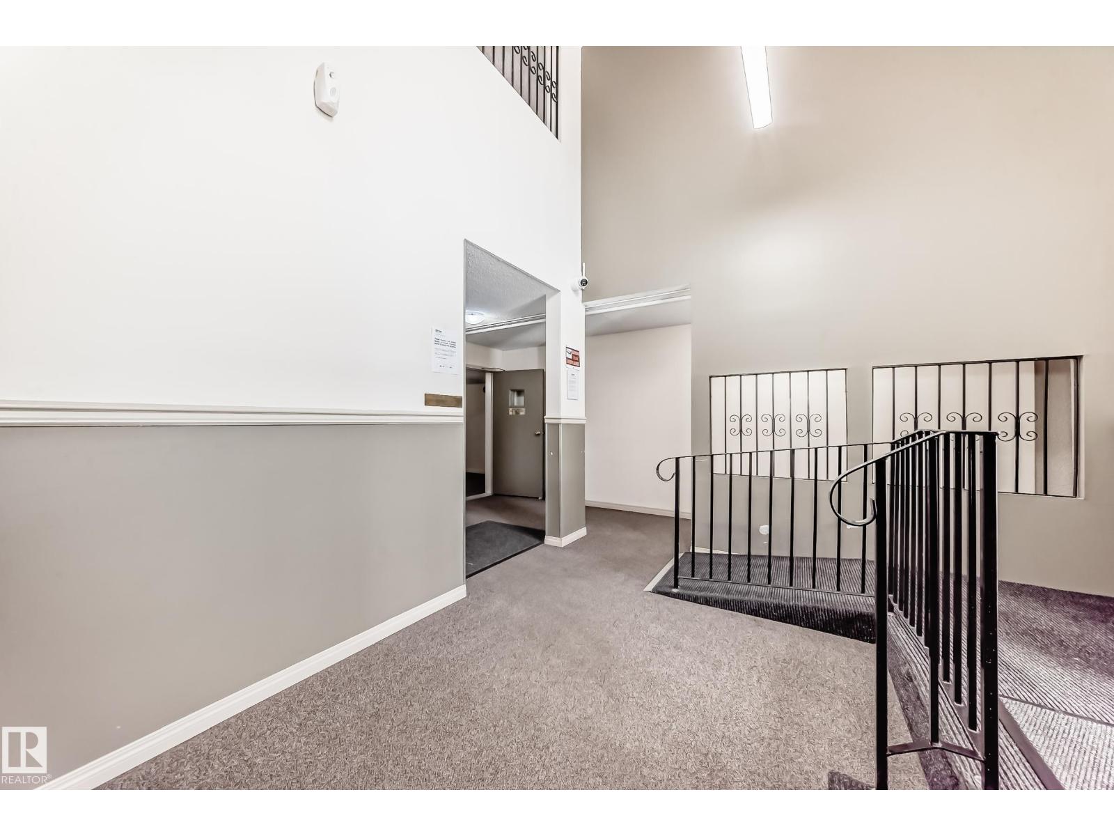 #121 15105 121 ST NW - 34