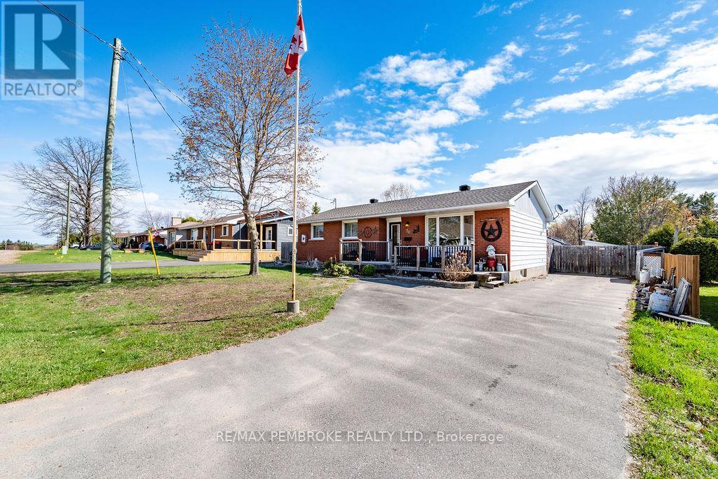 70 SELKIRK STREET - Image 2